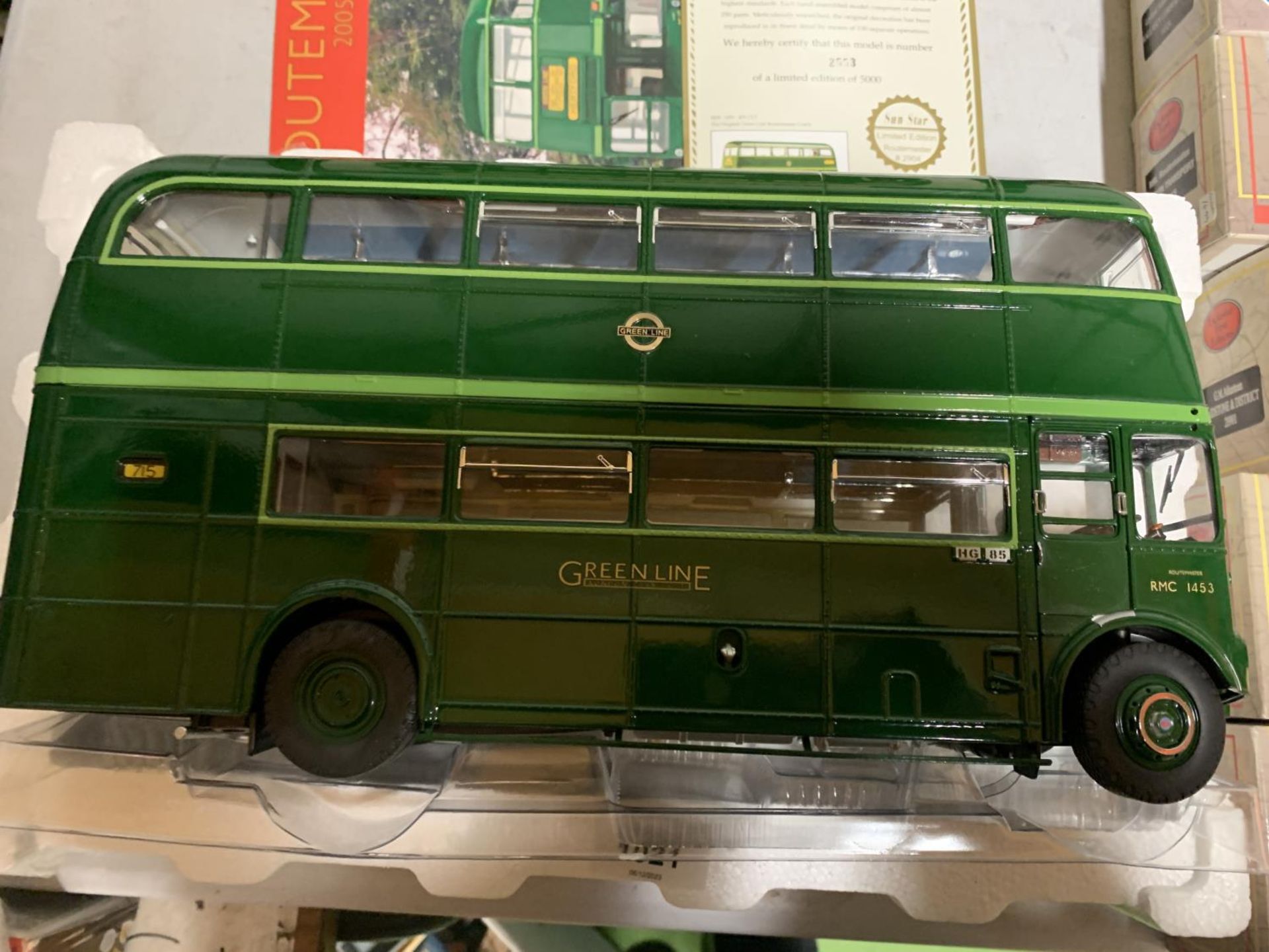 A SUN STAR ROUTEMASTER GREENLINE LIMITED EDITION BUS, 1:24 SCALE - AS NEW IN BOX, WITH NUMBERED - Image 2 of 4