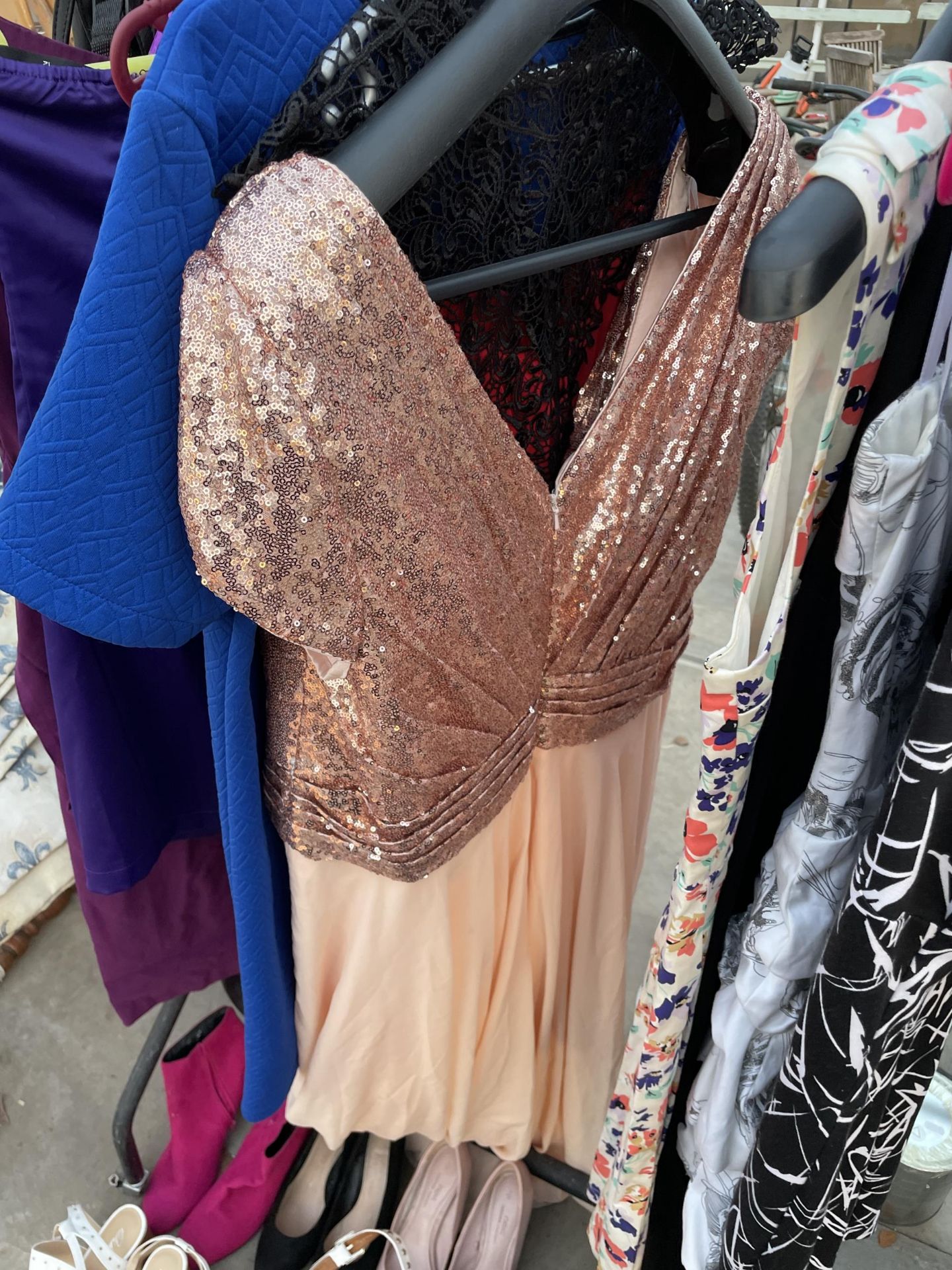 AN ASSORTMENT OF LADIES EVENING DRESSES OF VARIOUS SIZES AND AN ASSORTMENT OF LADIES SHOES ETC - Image 2 of 2