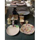 A MIXED LOT OF CERAMICS TO INCLUDE LADY CANDLE SNUFFER, CARLTON WARE, WEDGWOOD JASPERWARE PLATE ETC