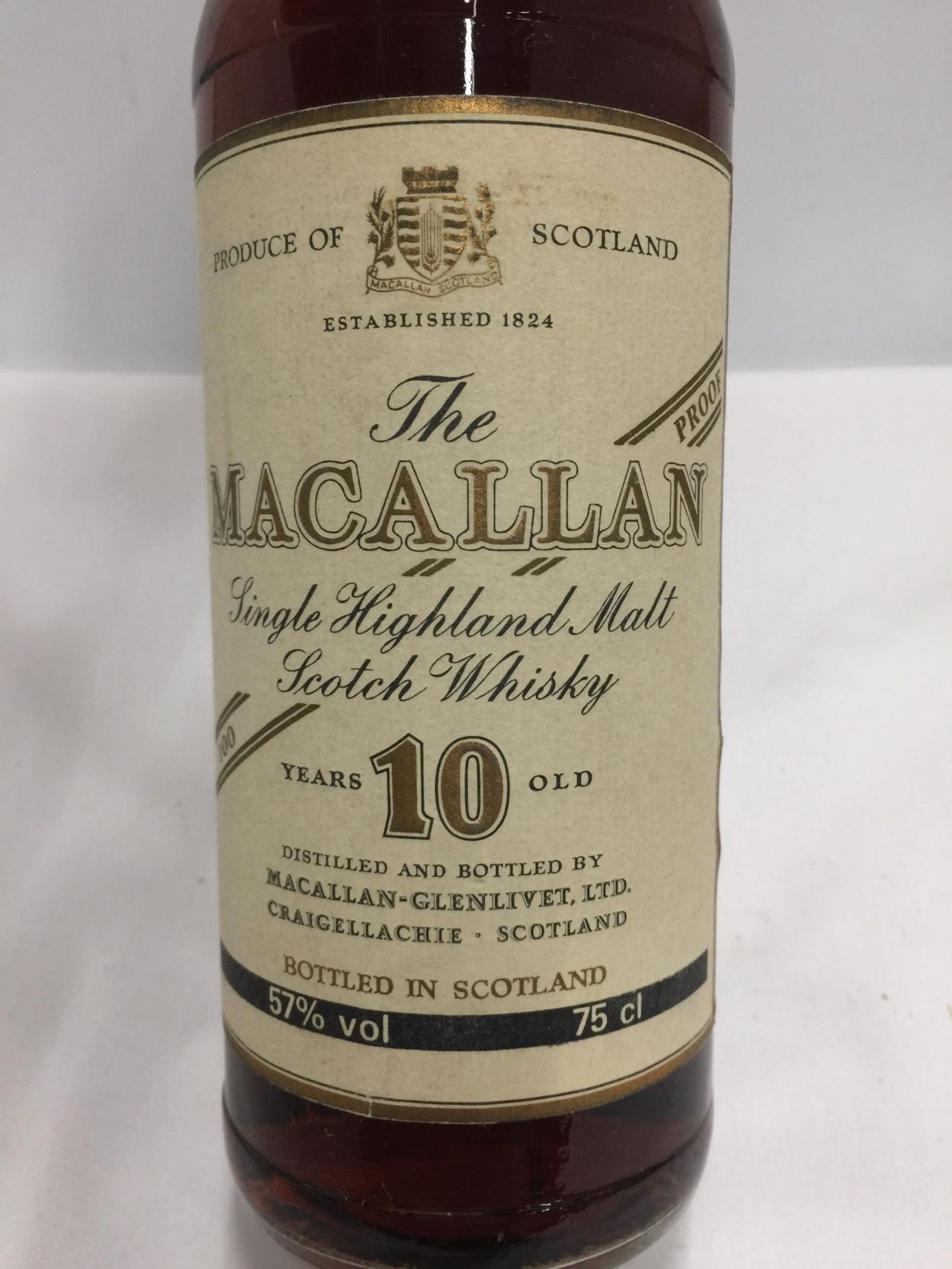 A 75CL BOTTLE - MACALLAN 10 YEARS OLD SINGLE HIGHLAND MALT SCOTCH WHISKY, 100 PROOF, 57% VOLUME - Bild 2 aus 3