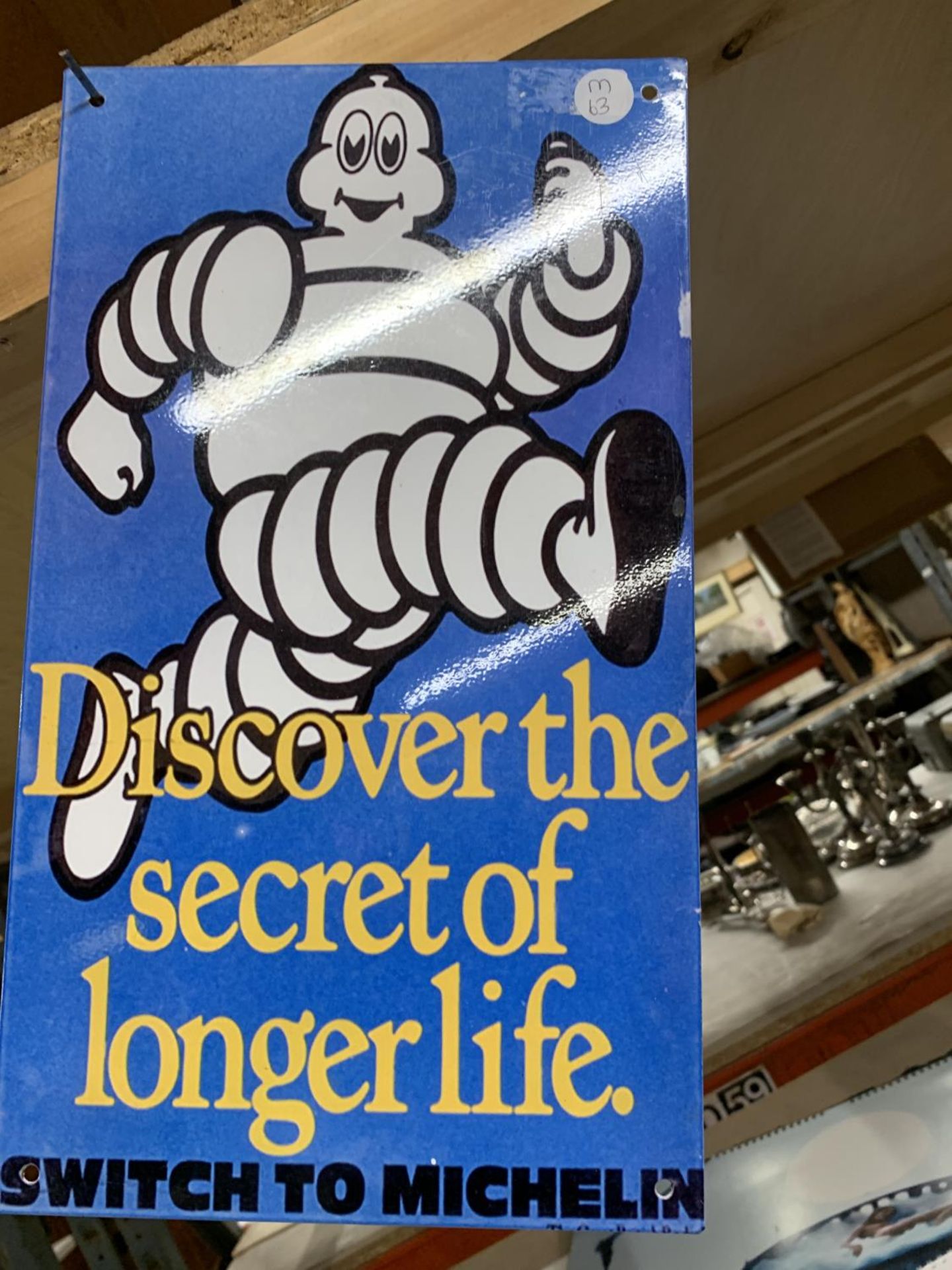 A BLUE MICHELIN SIGN