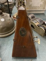 A VINTAGE GERMAN WIND UP METRONOME