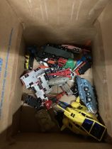 A QUANTITY OF SCI-FI AND TV RELATED VEHICLES, BATMAN, CAPTAIN SCARLET, TUNDERBIRDS, ETC.,