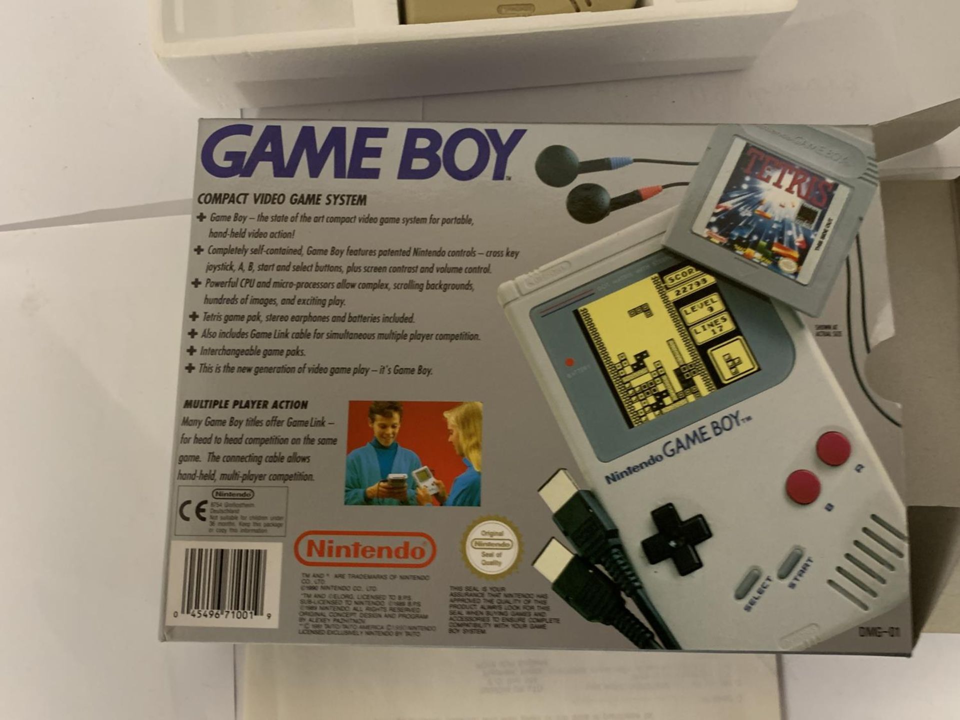 A BOXED NINTENDO GAMEBOY - Image 4 of 4