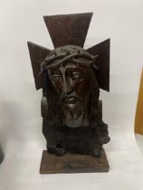 A VINTAGE CARVED WOODEN JESUS ON THE CROSS STATUE