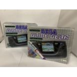 A PORTABLE SEGA GAME GEAR HAND HELD GAME SYSTEM (BOXED) WITH SPARE BOX