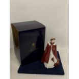 A BOXED ROYAL WORCESTER FIGURE OF THE QUEEN TO CELEBRATE HER 80TH BIRTHDAY