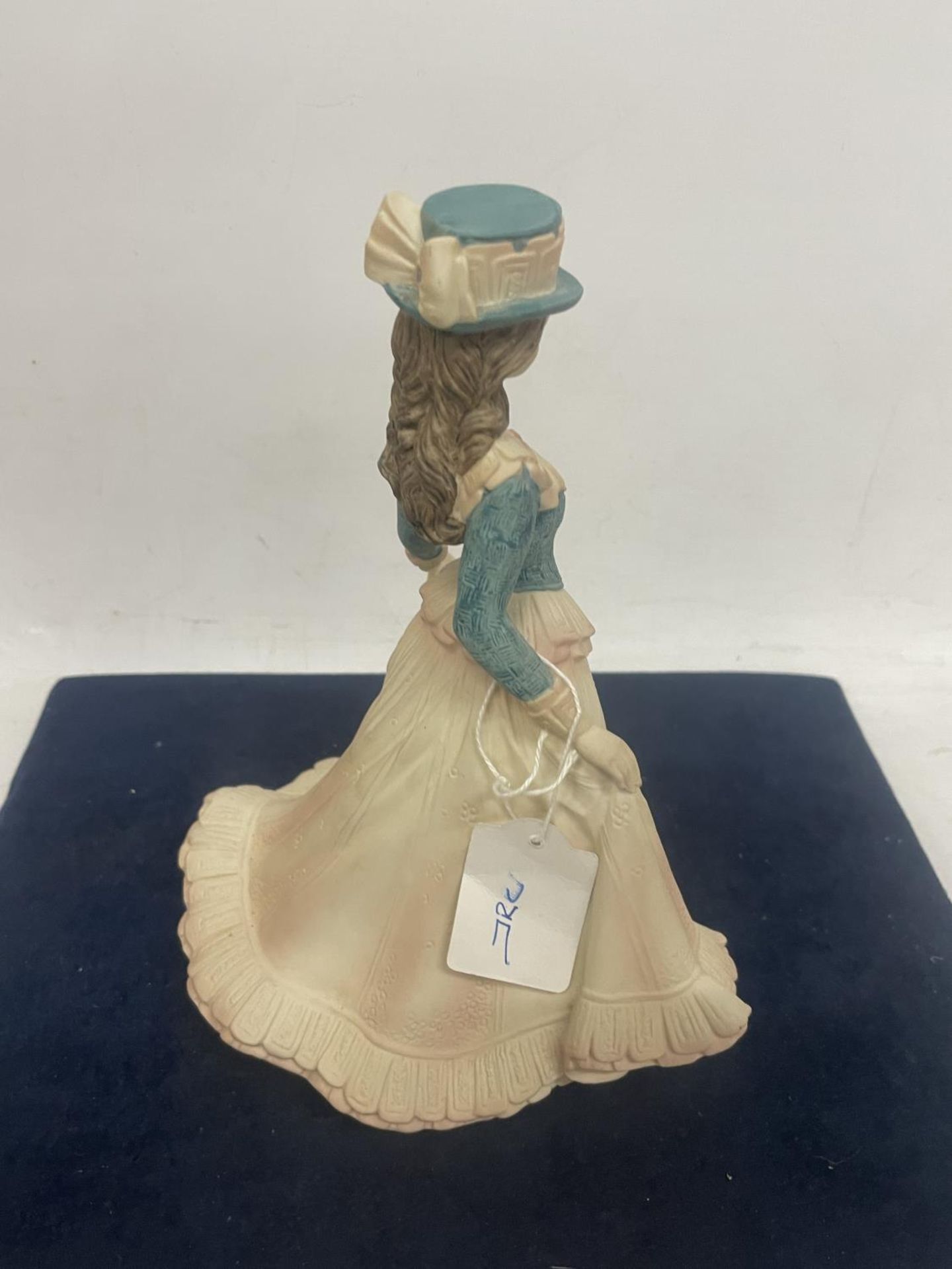 A COALPORT AGE OF ELEGANCE SPRING PAGEANT FIGURE - Image 2 of 4