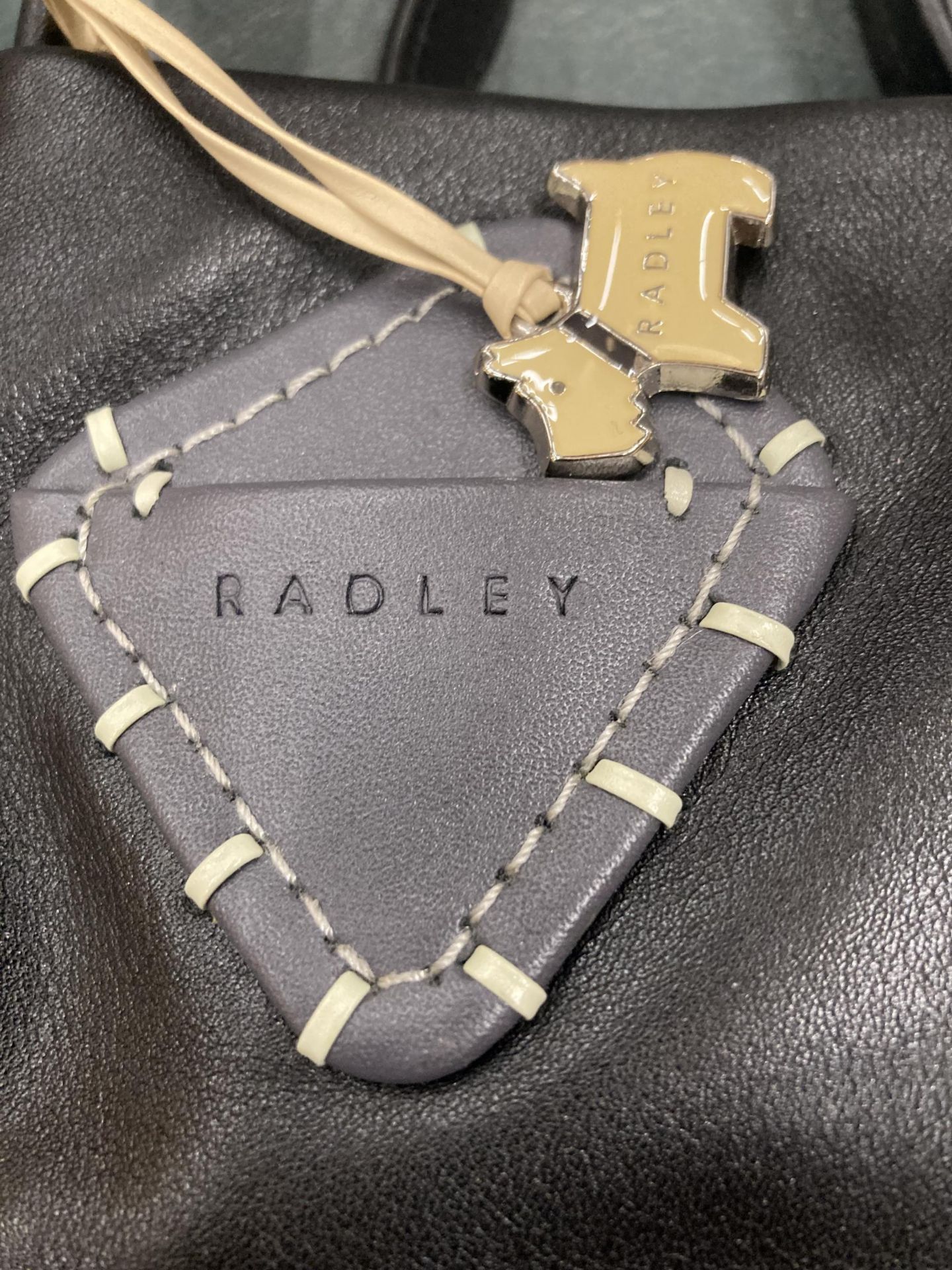 TWO RADLEY BLACK LEATHER LADIES HANDBAGS - Image 2 of 5