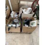 AN ASSORTMENT OF HOUSEHOLD CLEARANCE ITEMS