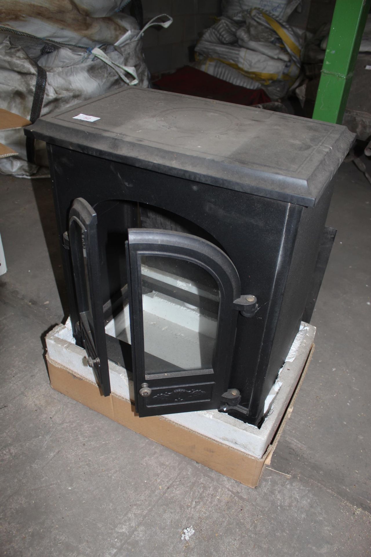 AN ELECTRIC FIRE CASING - Image 2 of 3