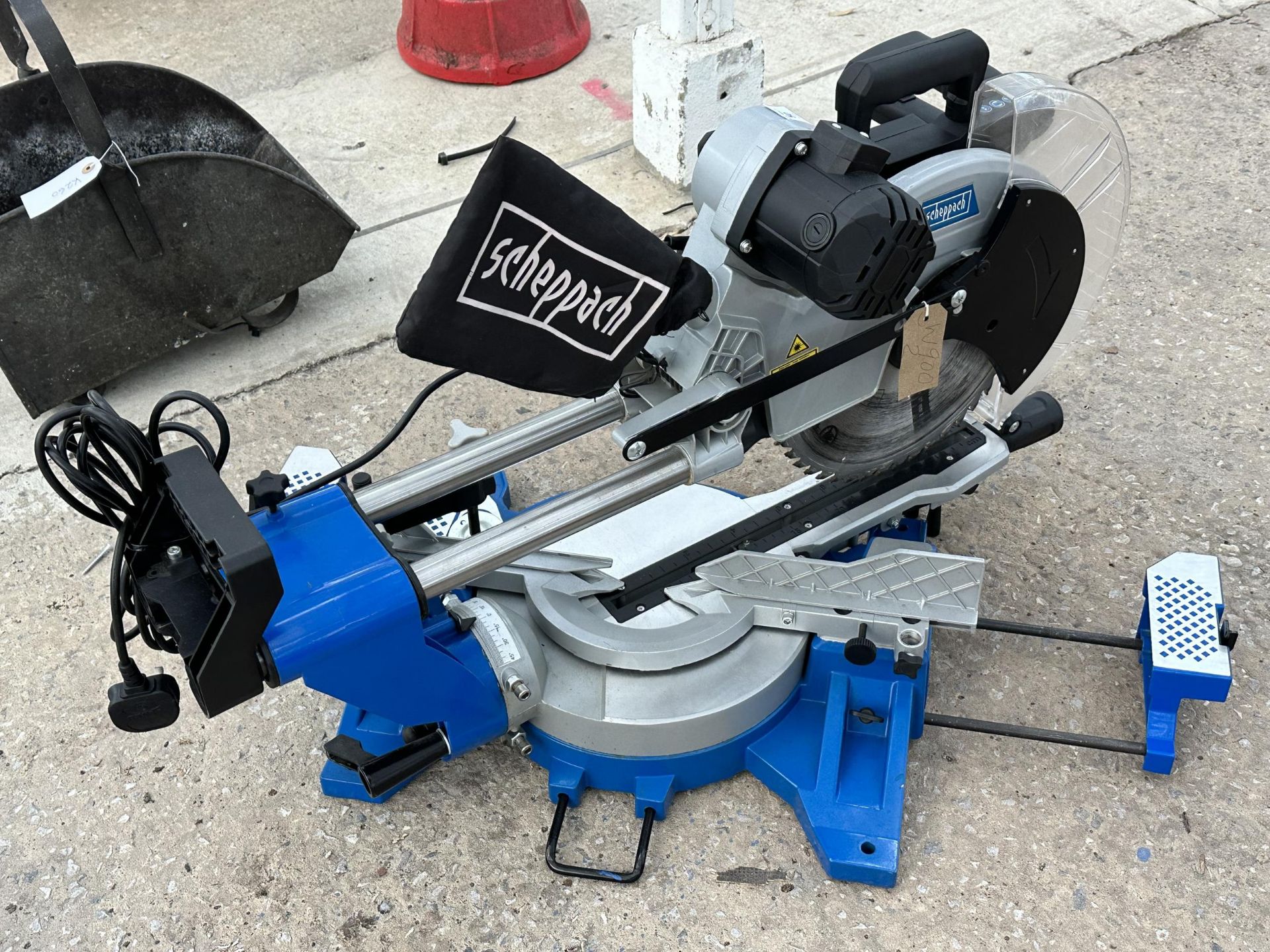 NEW SCHEPPACH 305MM DOUBLE BEVEL SLIDING MITRE SAW NEW PRICE £399 NO VAT - Image 3 of 3