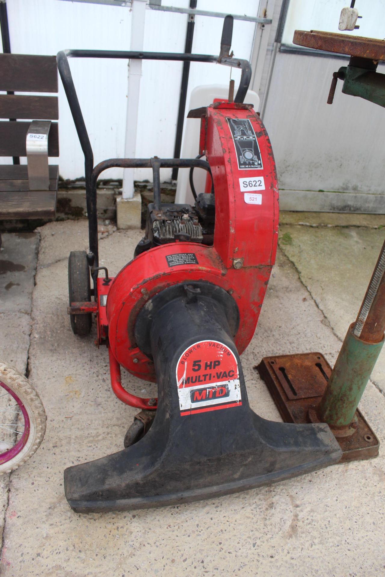 MTD 5HP MULTI VAC PETROL BLOWER - VACUUM NO VAT