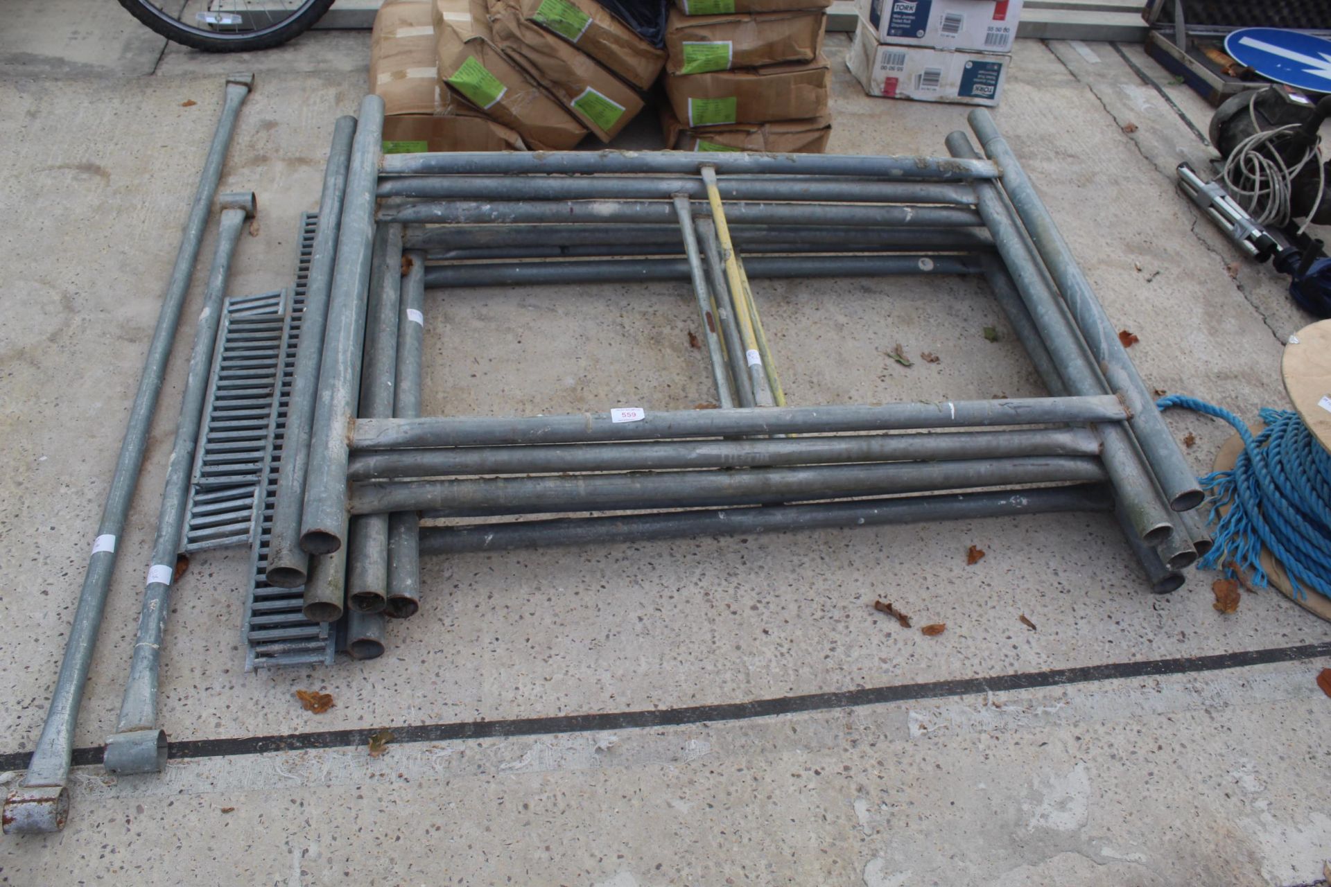 SCAFFOLDING (7 PIECES), SLOT DRAINS (6 PIECES) NO VAT