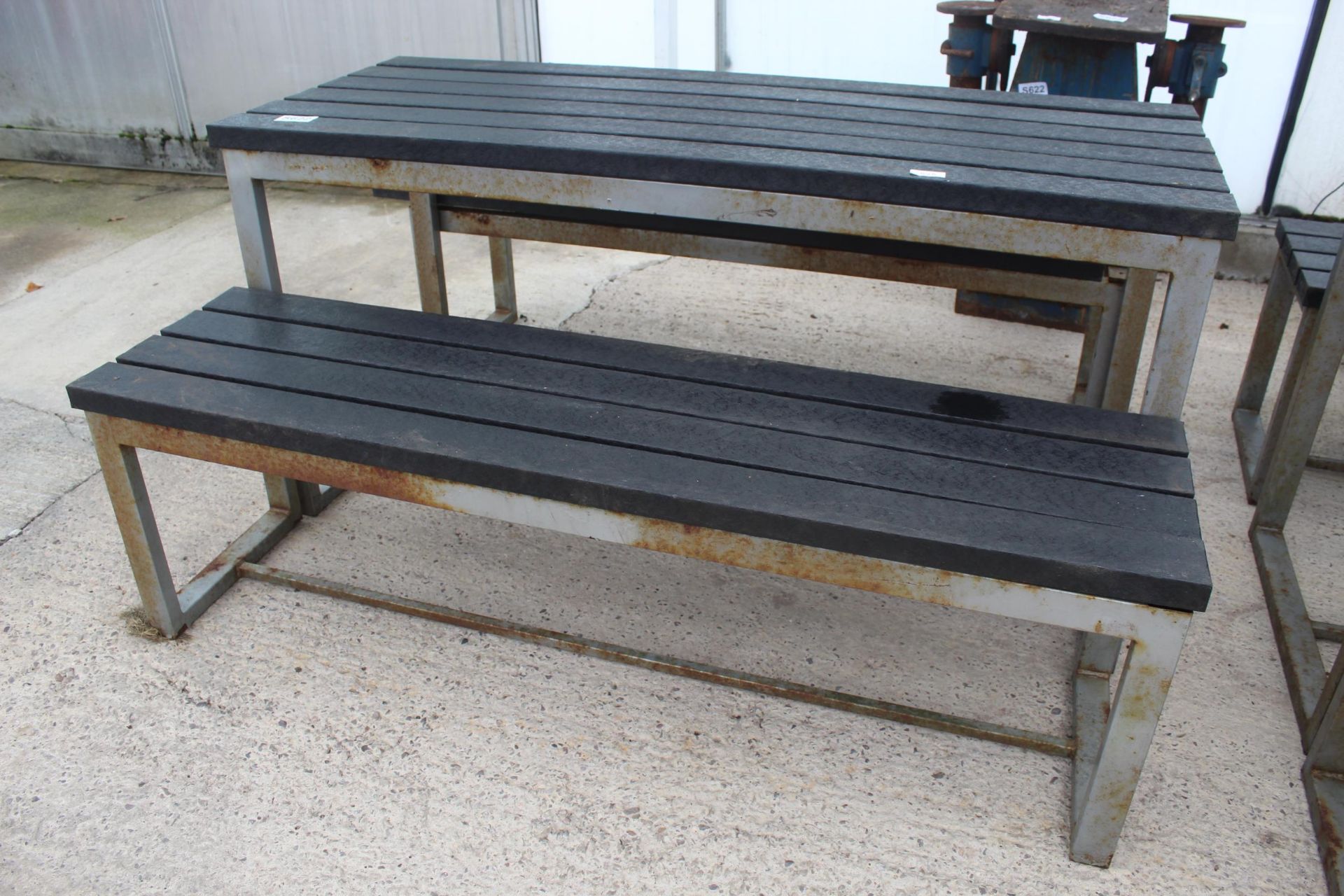 OUTSIDE BENCH SET NO VAT