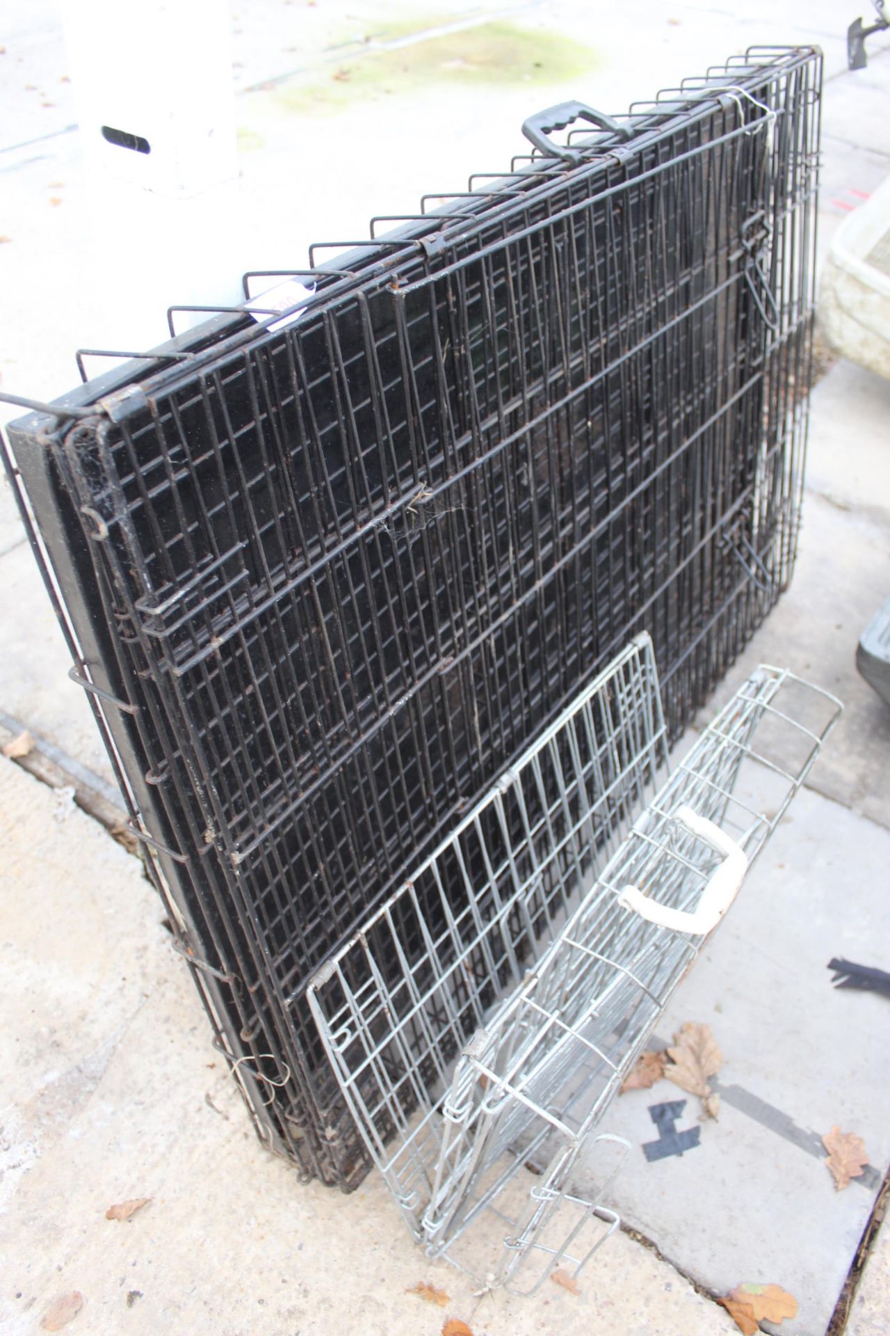 2 DOG CAGES NO VAT - Image 2 of 2