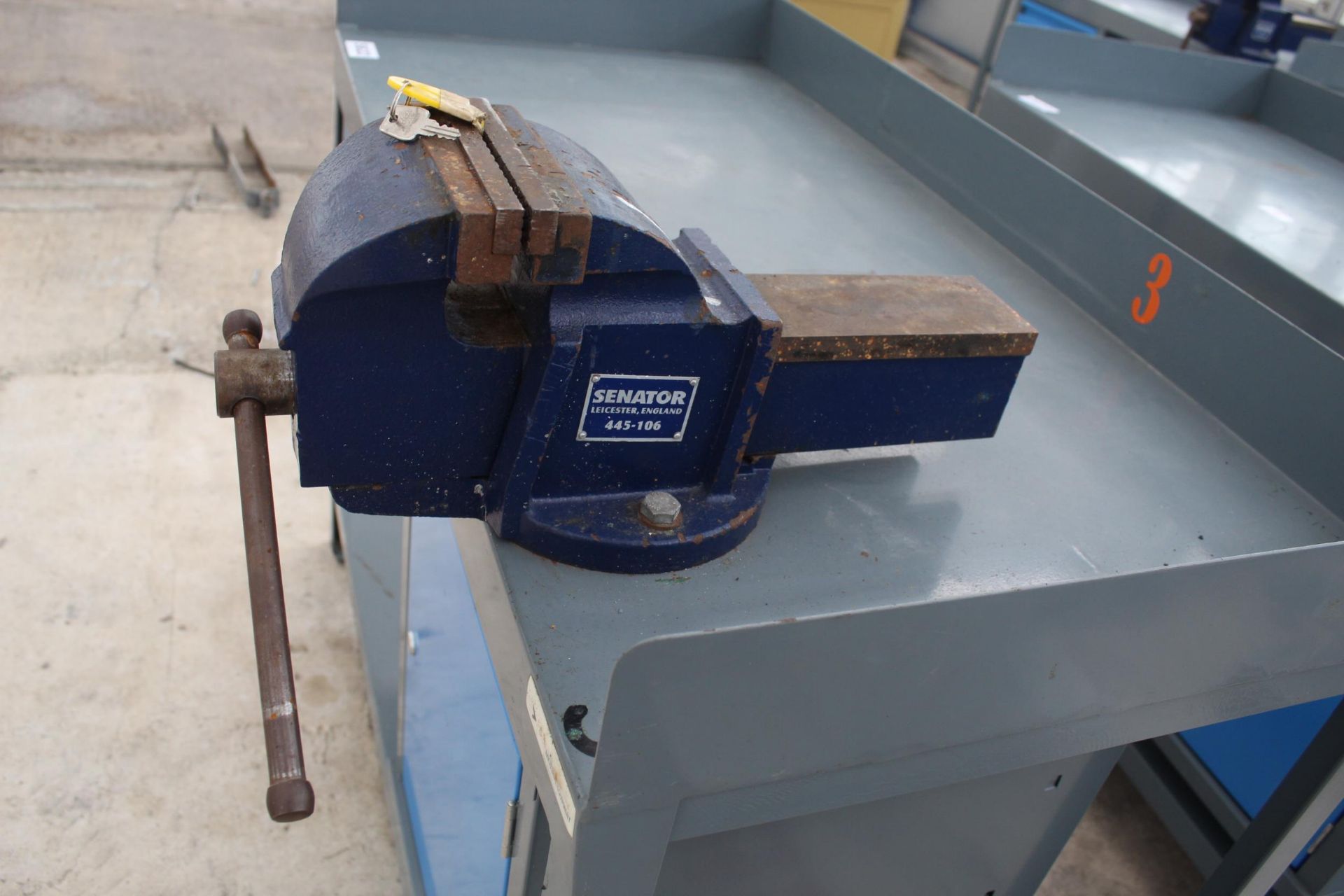WORK BENCH VICE AND STORAGE NO VAT - Image 3 of 3
