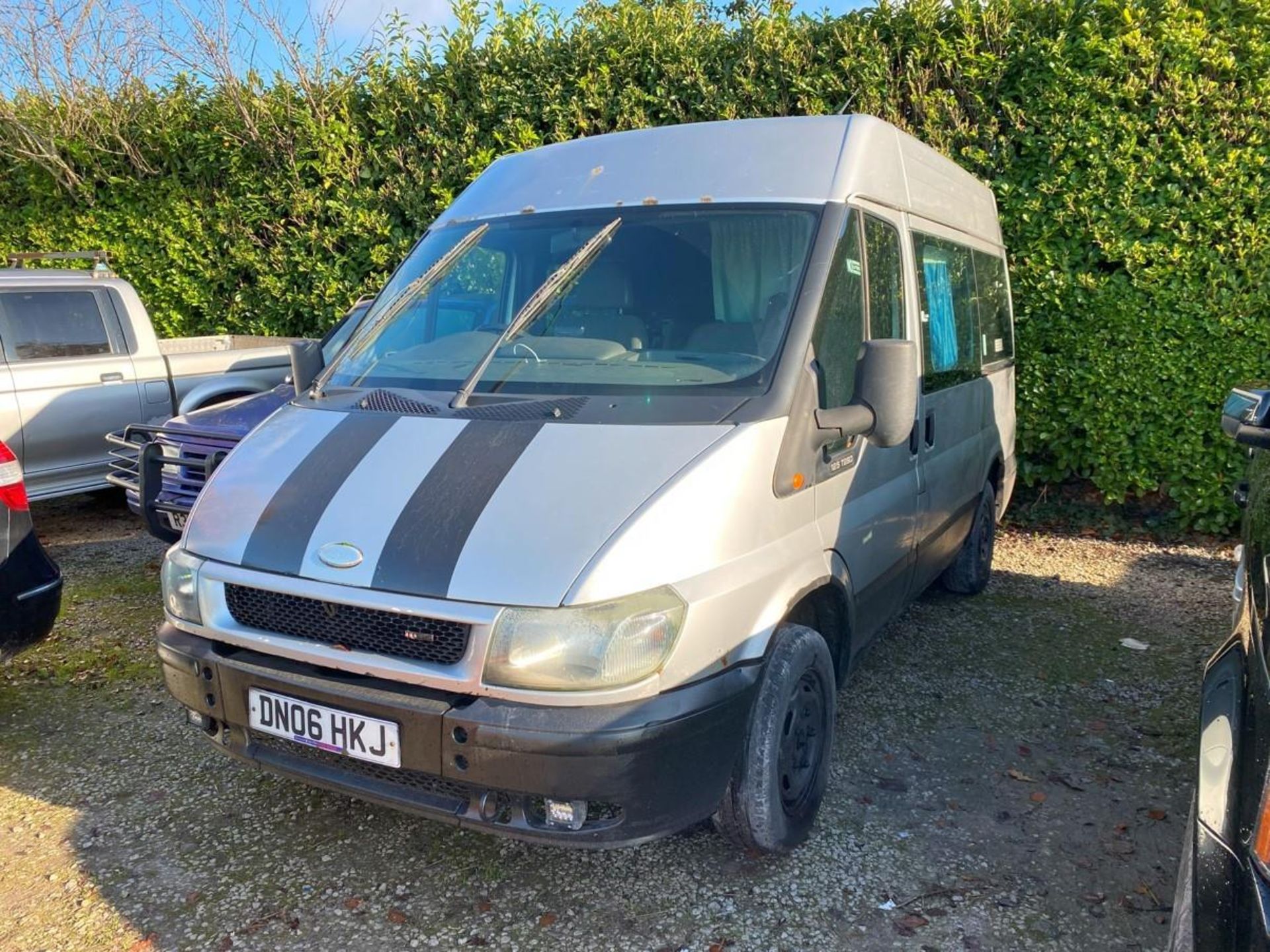 FORD CAMPER VAN, DIESEL, SILVER MILEAGE 122588 REGISTRATION DN06HKJ (2006) WHILST ALL DESCRIPTIONS