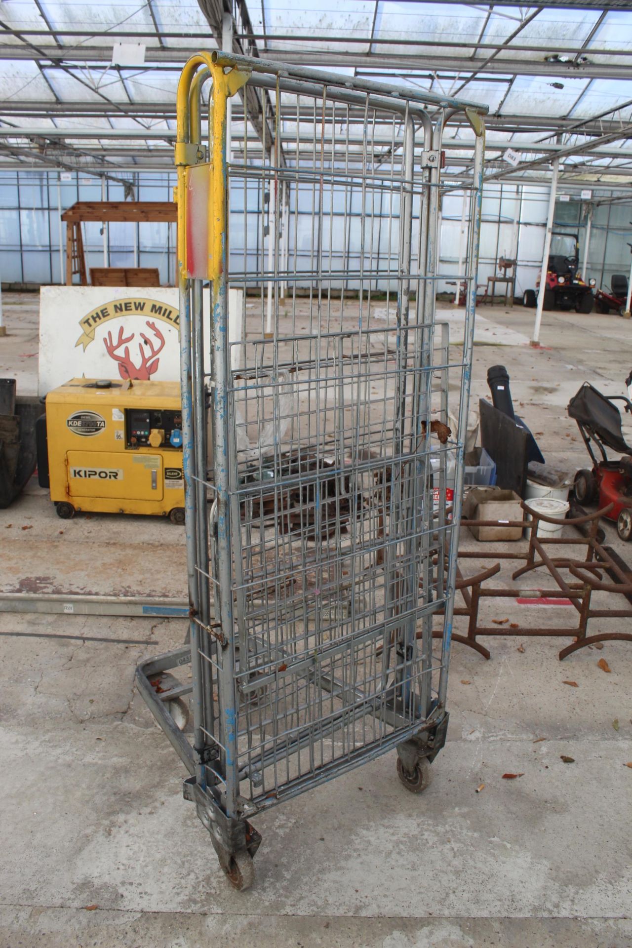 TROLLEY NO VAT - Image 2 of 2