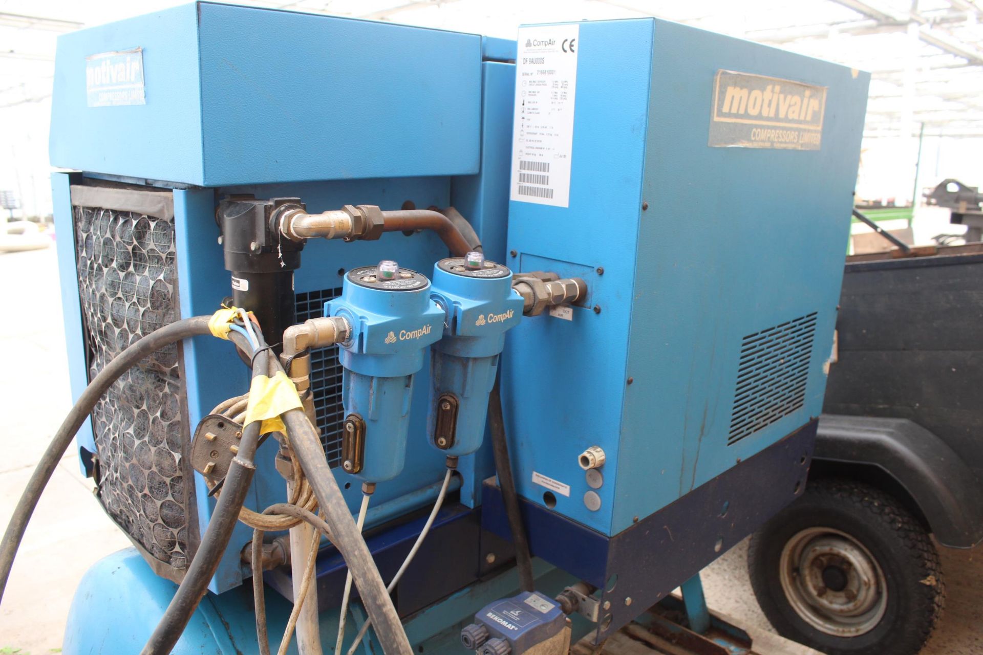 A COMPAIR VO5 COMPRESSOR 3 PHASE 350 LTR TANK (WORKING WHEN REMOVED) NO VAT - Image 3 of 5