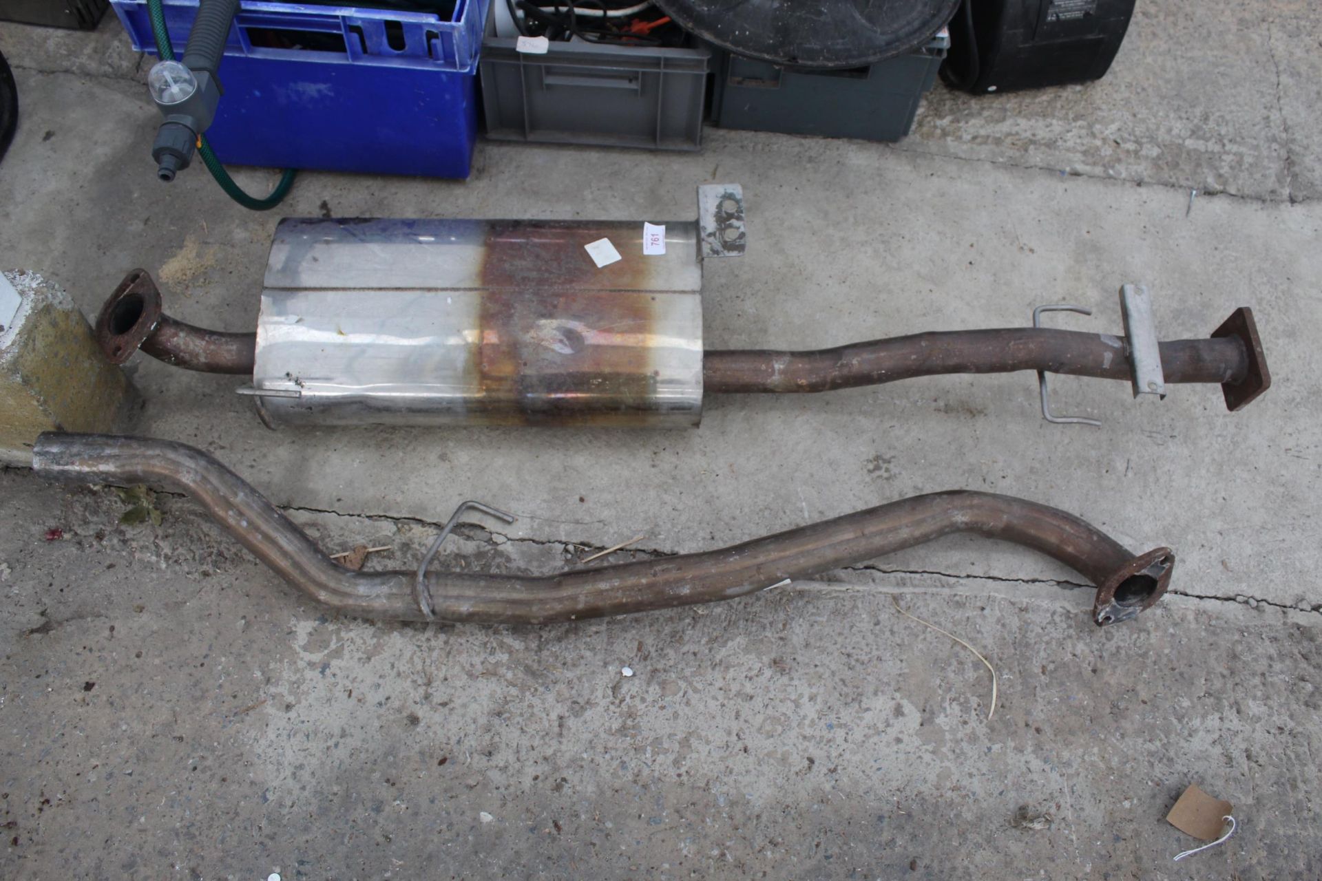 2 PIECES OF EXHAUST + VAT - Image 3 of 5