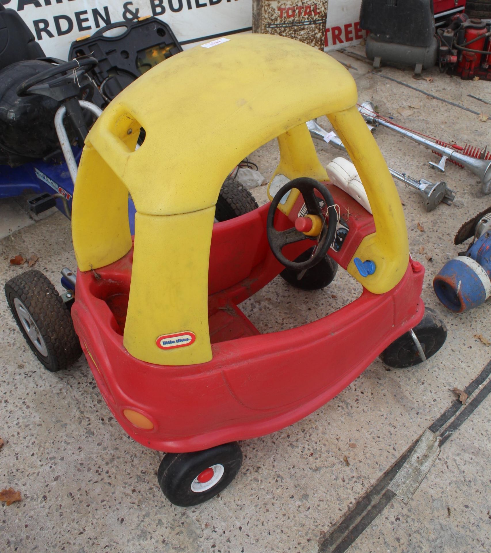 BLUE GO KART WITH HELMET AND KIDS LITTLE TYKES PUSH CAR RED/YELLOW NO VAT - Image 3 of 3