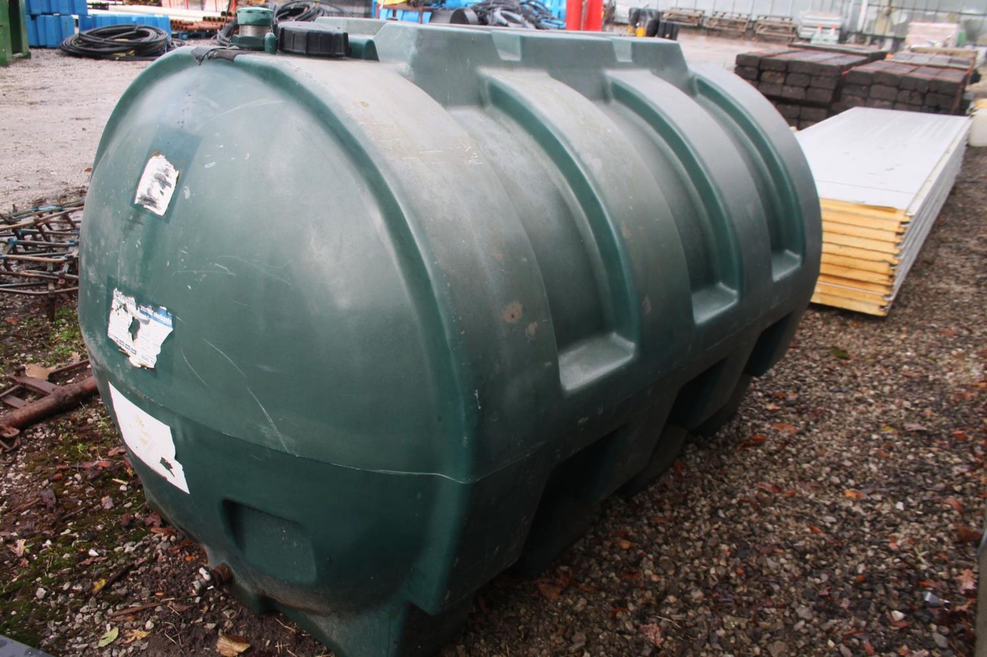 FUEL TANK + VAT - Image 3 of 4