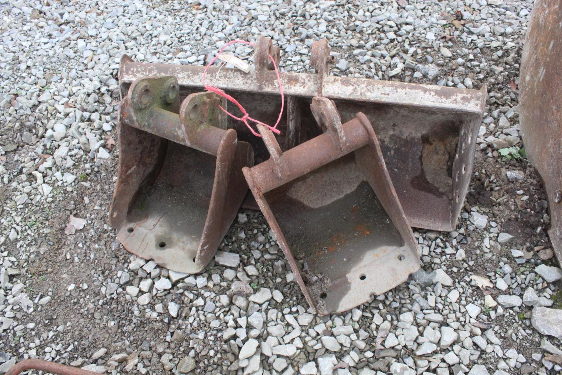 THREE DIGGER BUCKETS PLUS VAT - Image 4 of 6