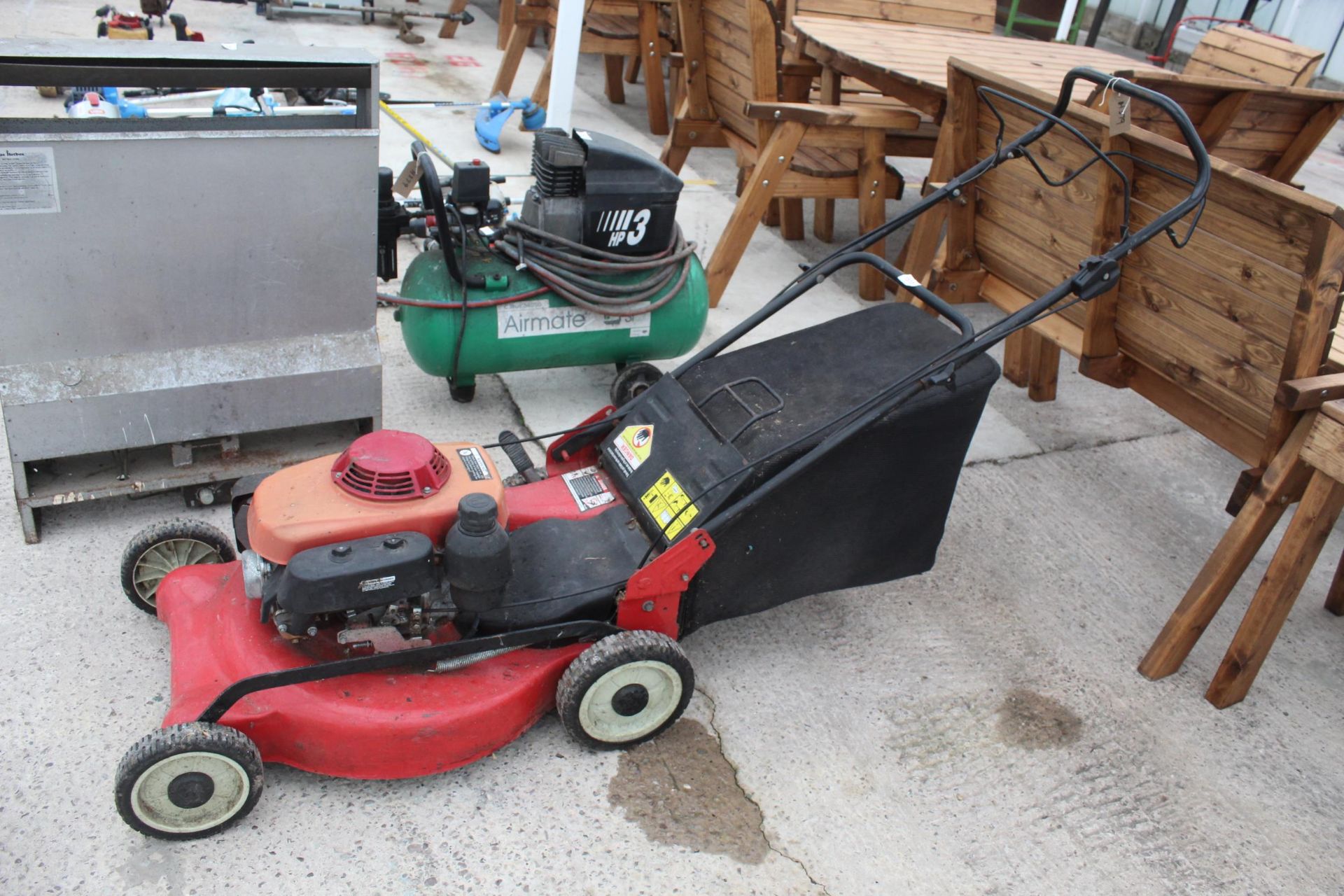 22" LAWNMOWER NO VAT