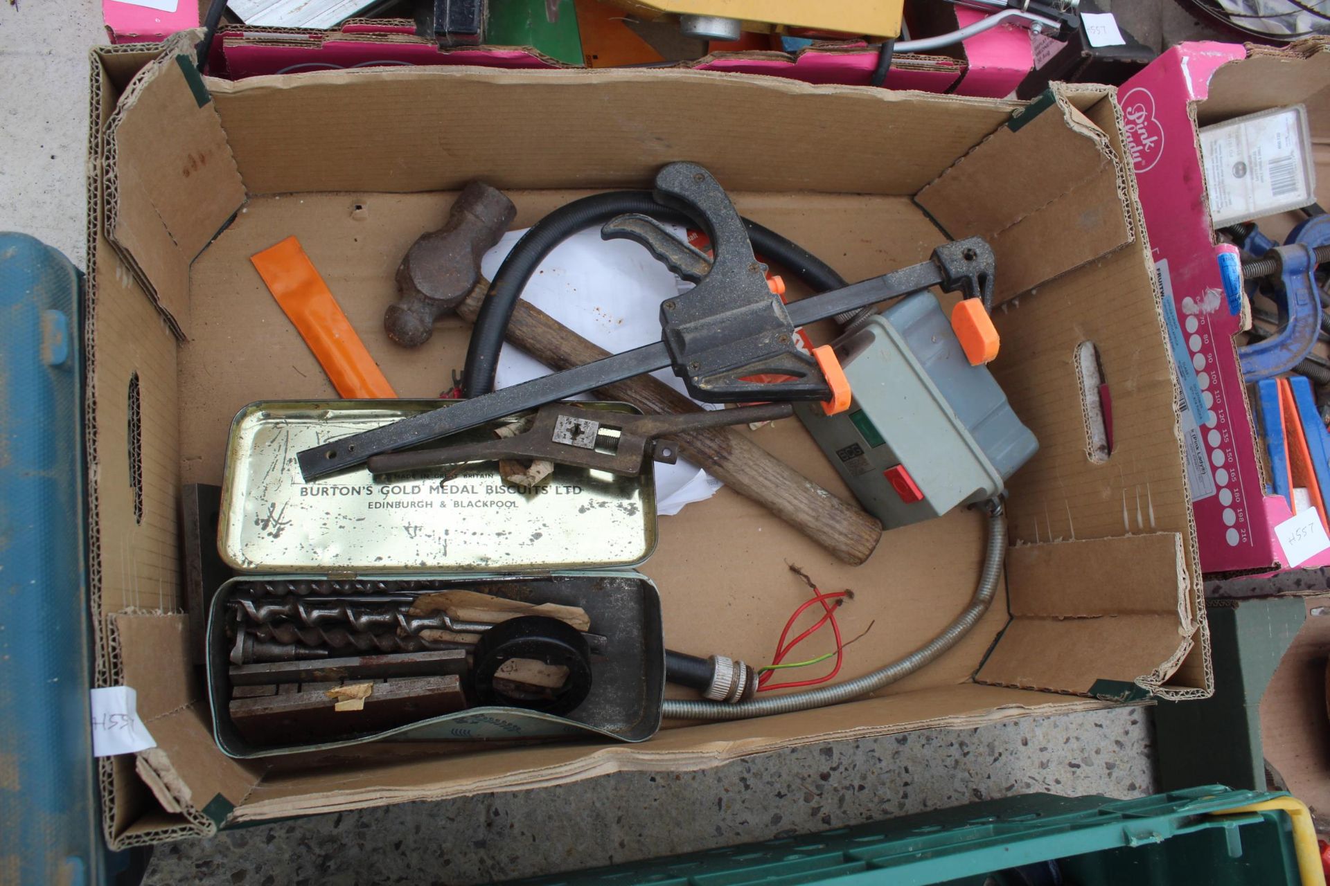 4 BOXES OF TOOLS NO VAT - Image 7 of 9
