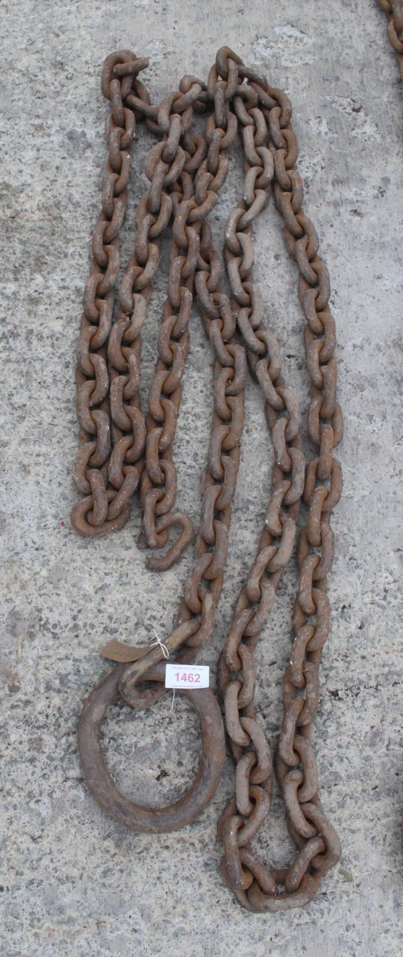 TOW CHAIN + VAT