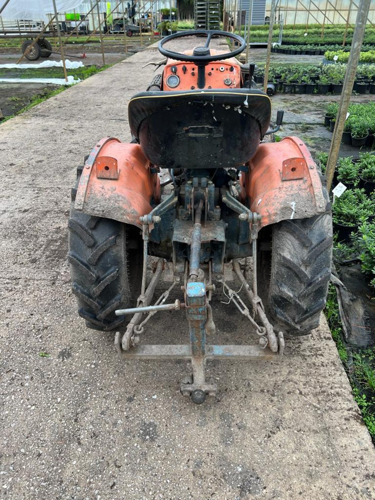 KUBOTA B6100 MINI TRACTOR + VAT TO BE COLLECTED FROM NEWBURGH NEAR WIGAN FURTHER DETAILS NIGEL - Image 4 of 4