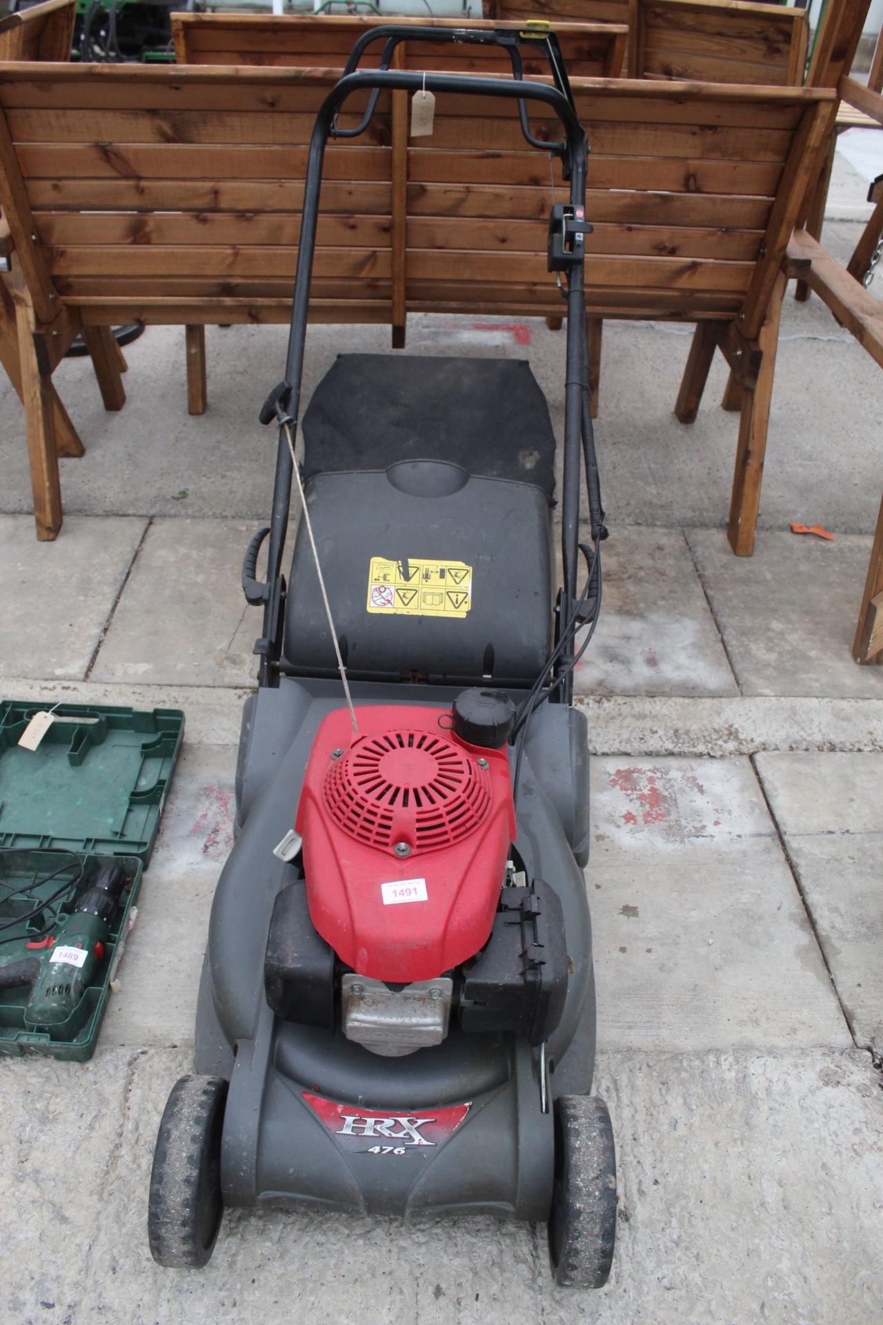 HONDA MOWER + VAT