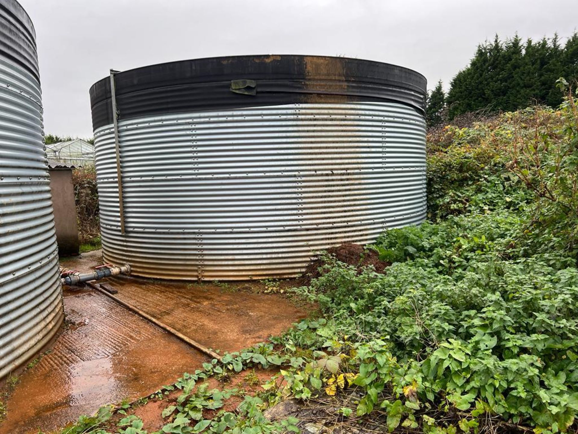 A 19000 LITRE WATER SILO + VAT TO BE COLLECTED FROM NEWBURGH NEAR WIGAN FOR FURTHER DETAILS NIGEL