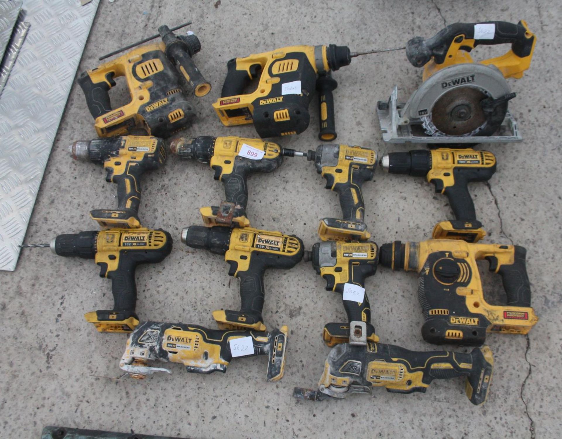 13 DEWALT POWER TOOLS (WORKING) NO VAT