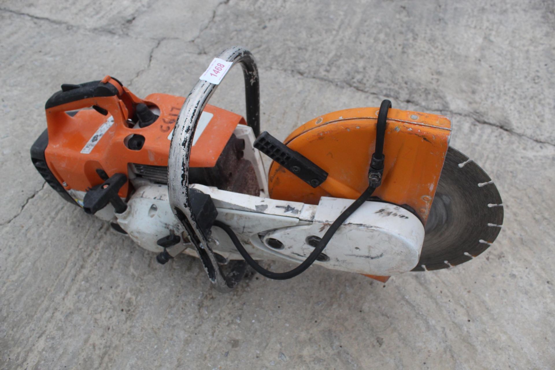 TS 400 STIHL STONE CUTTER NO VAT