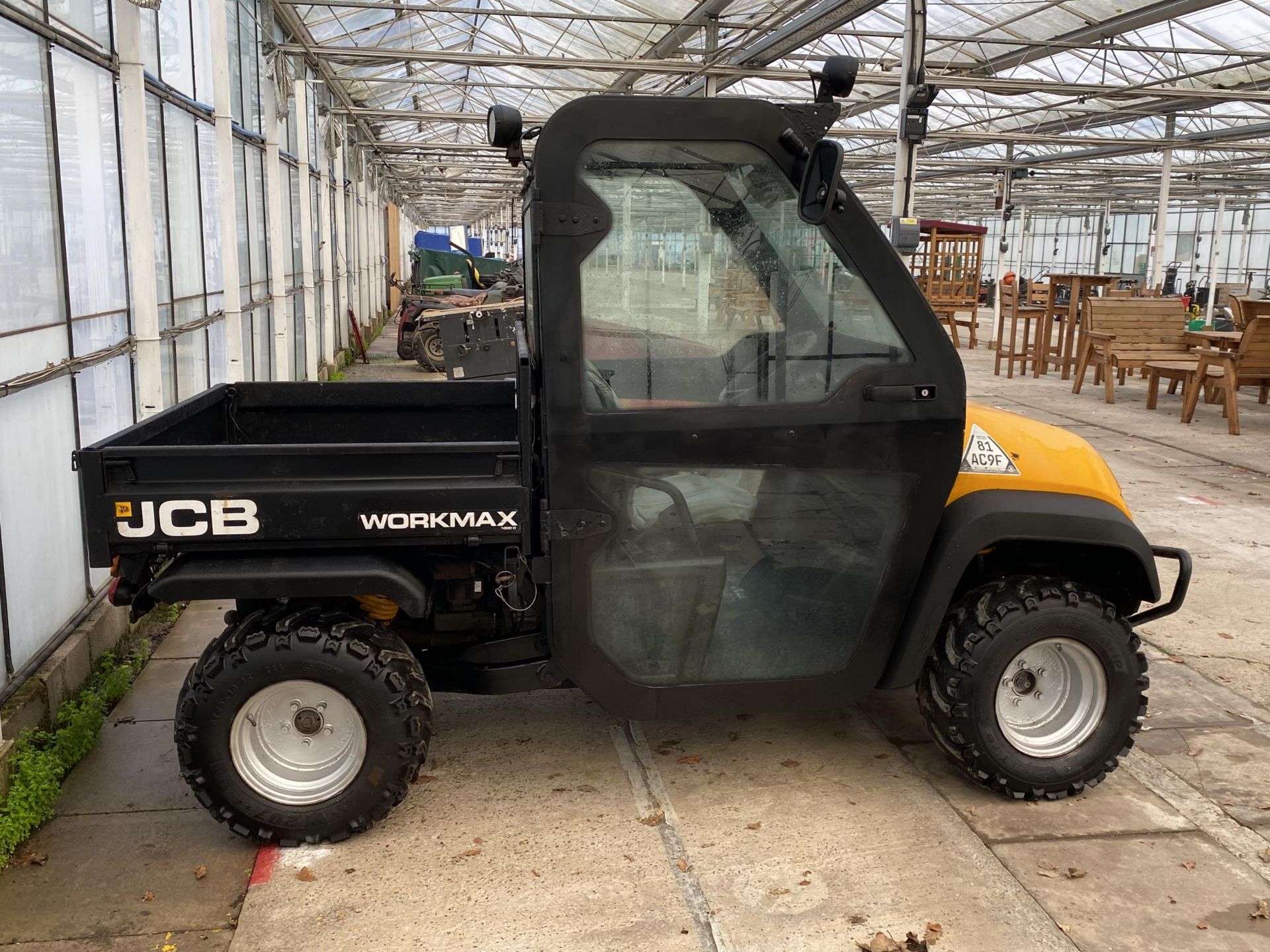 2011 JCB WORKMAX 1000D DIESEL CX11EYY OWN OWNER FROM NEW 2 NEW REAR TYRES WITH V5 LOG BOOK NO VAT - Image 7 of 7