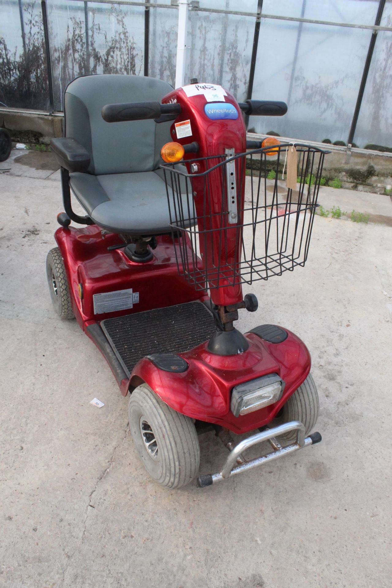 MERCURY WHEELTECH MOBILITY SCOOTER BELIEVED WORKING NO VAT CHARGER AND KEY - Image 3 of 6