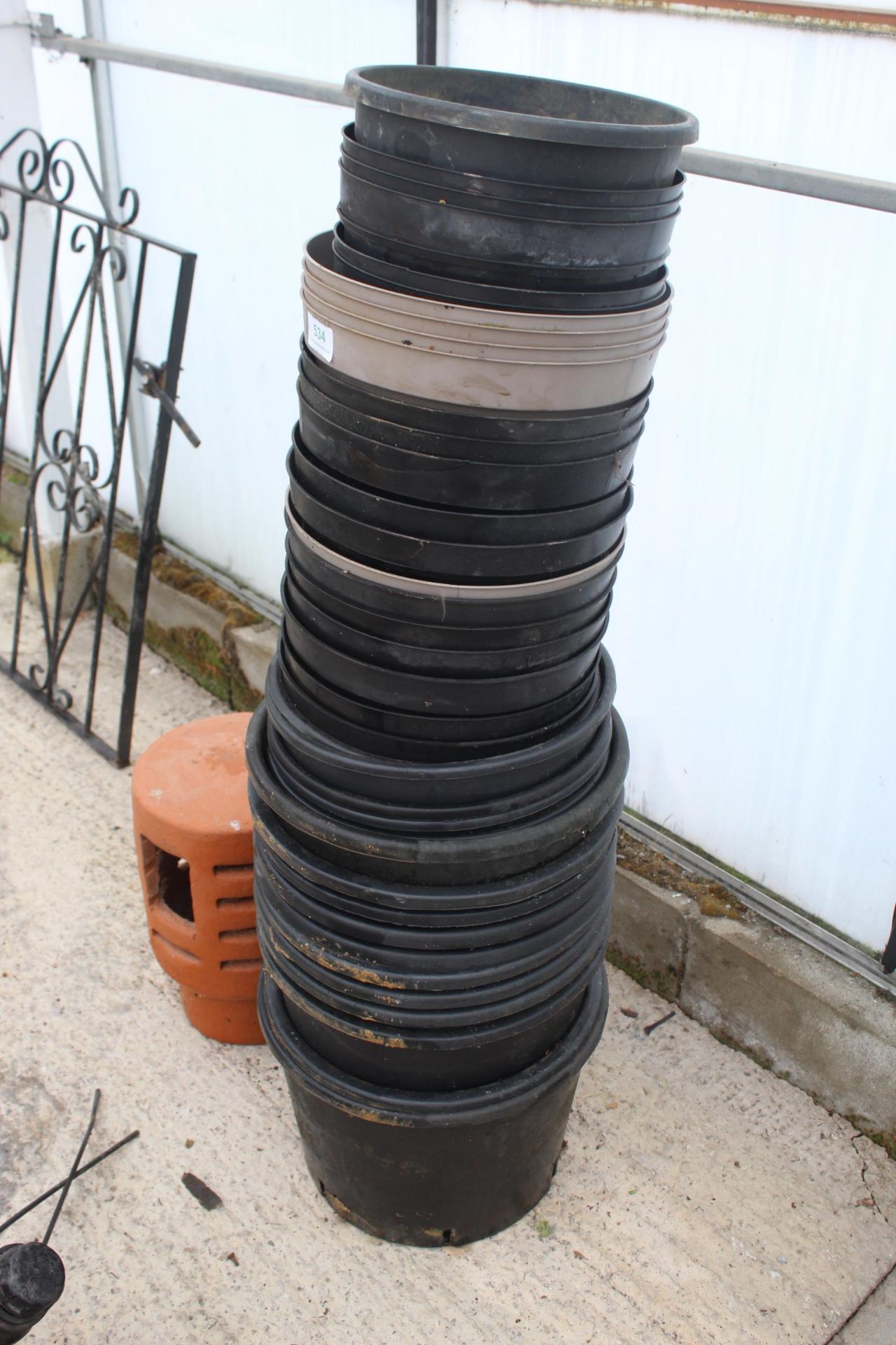 PLANT POTS AND COWLING NO VAT - Image 2 of 2