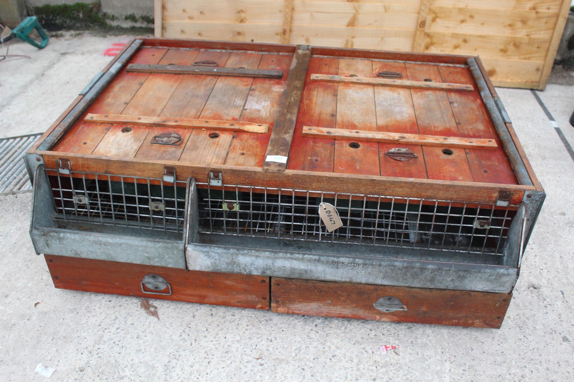 A VISI-CHICKWOODEN& GALVANIZED CHICKEN REARING CAGE/BROODER APPROX 100CMX120CMX38CM - NO VAT