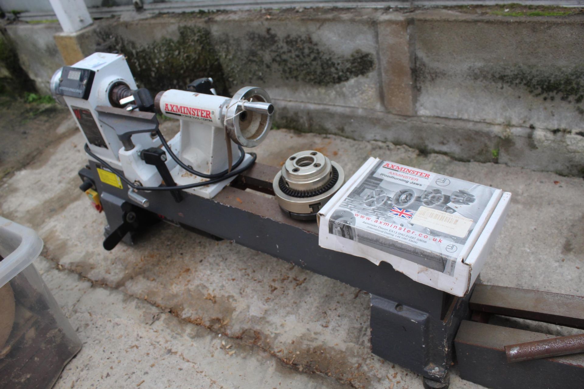 AXMINSTER WOOD TURNING LATHE WITH NEW JAWS AND WOOD CHUCK NO VAT