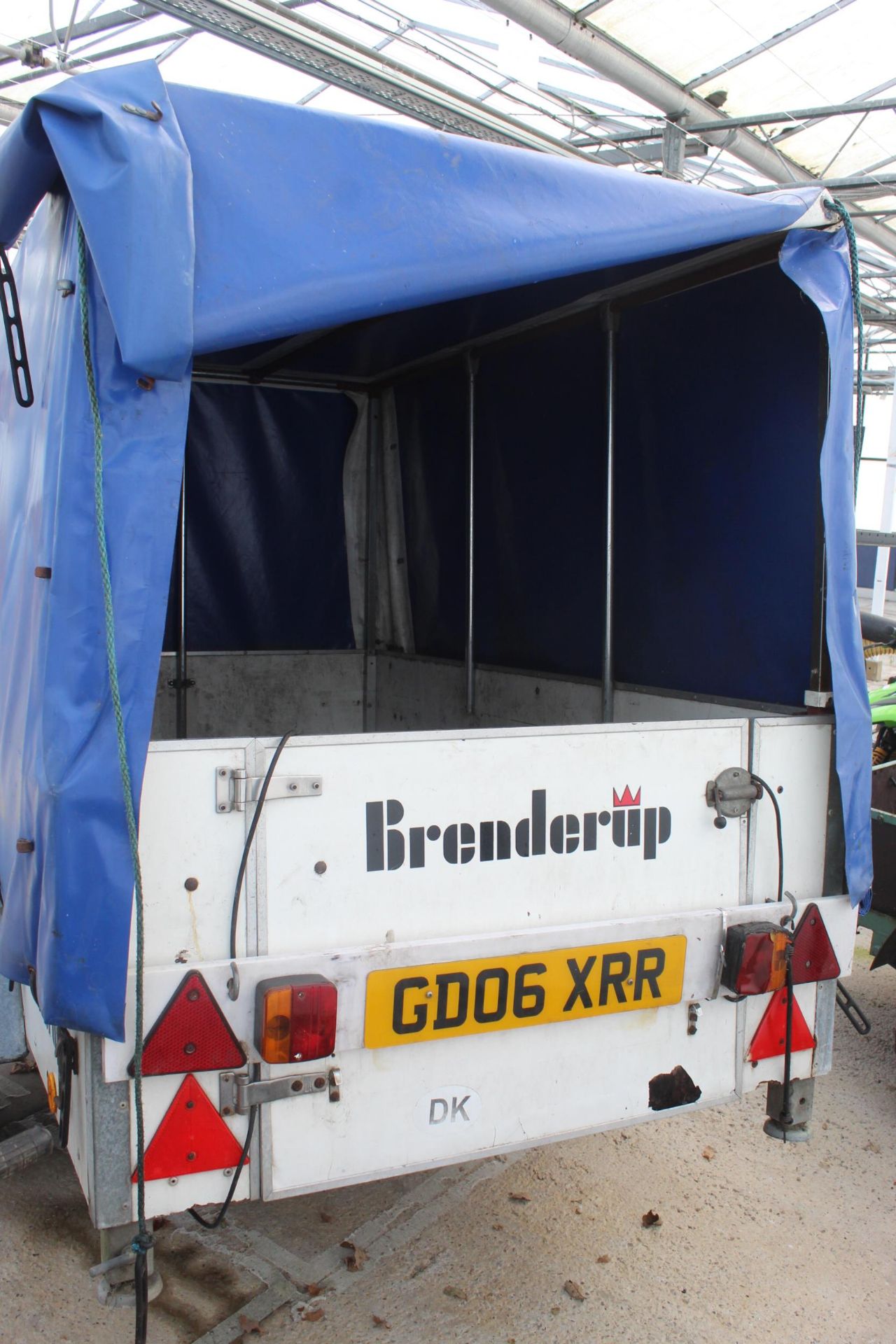 A BRENDERUP CAMP TRAILER WITH SPARE WHEELS AND TYRES NO VAT - Image 3 of 4