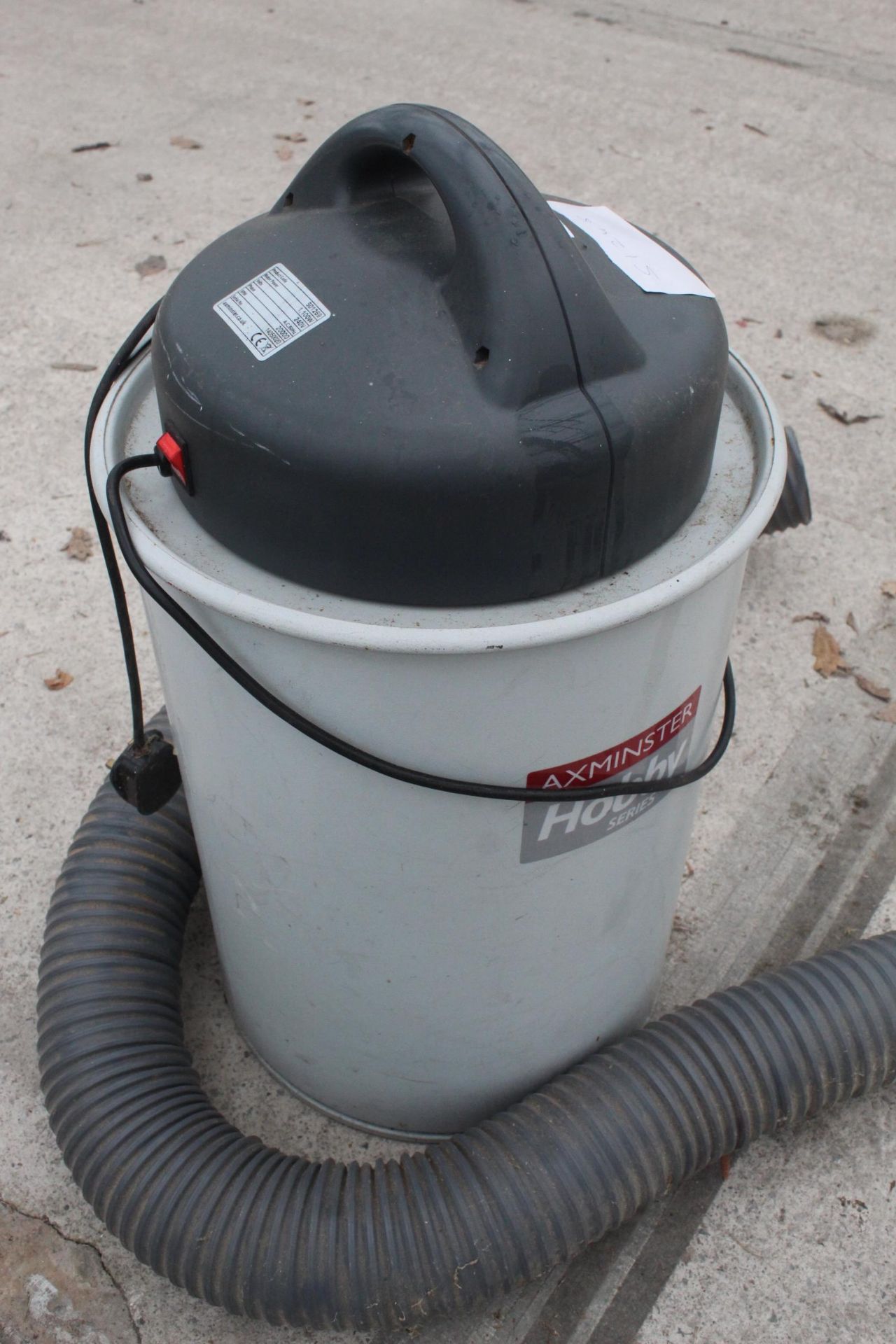 AXMINSTER DUST EXTRACTOR NO VAT - Image 2 of 3