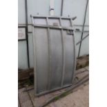 BATEMAN SHEETED CURVED GATES NO VAT