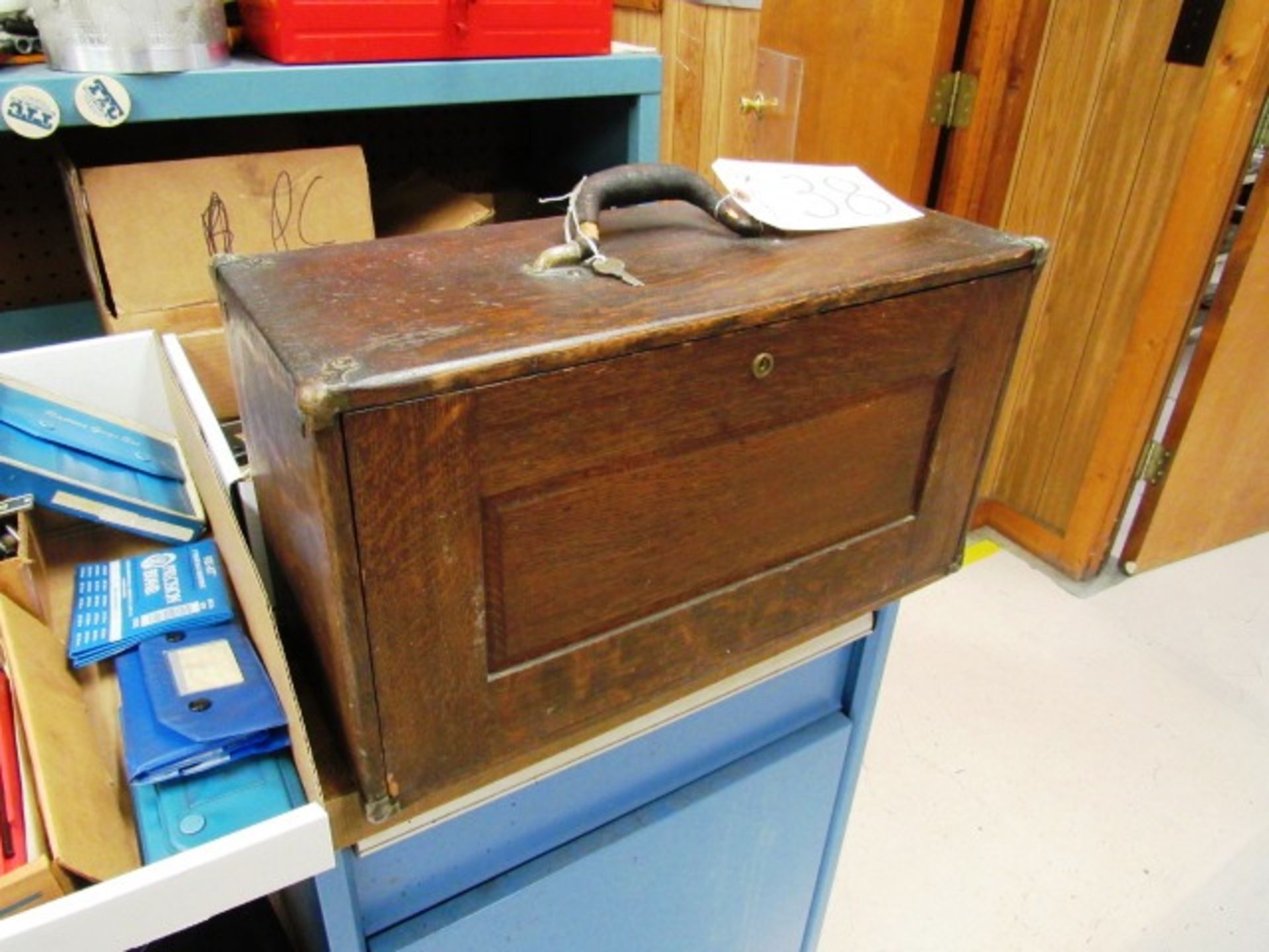 1920's Machinest Toolbox with Key