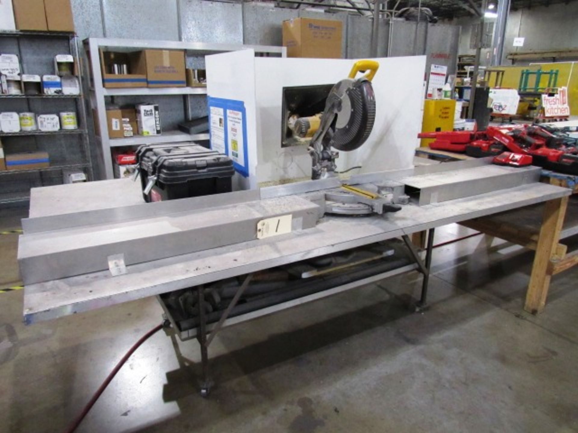 Dewalt 12'' Mitre Saw & Table