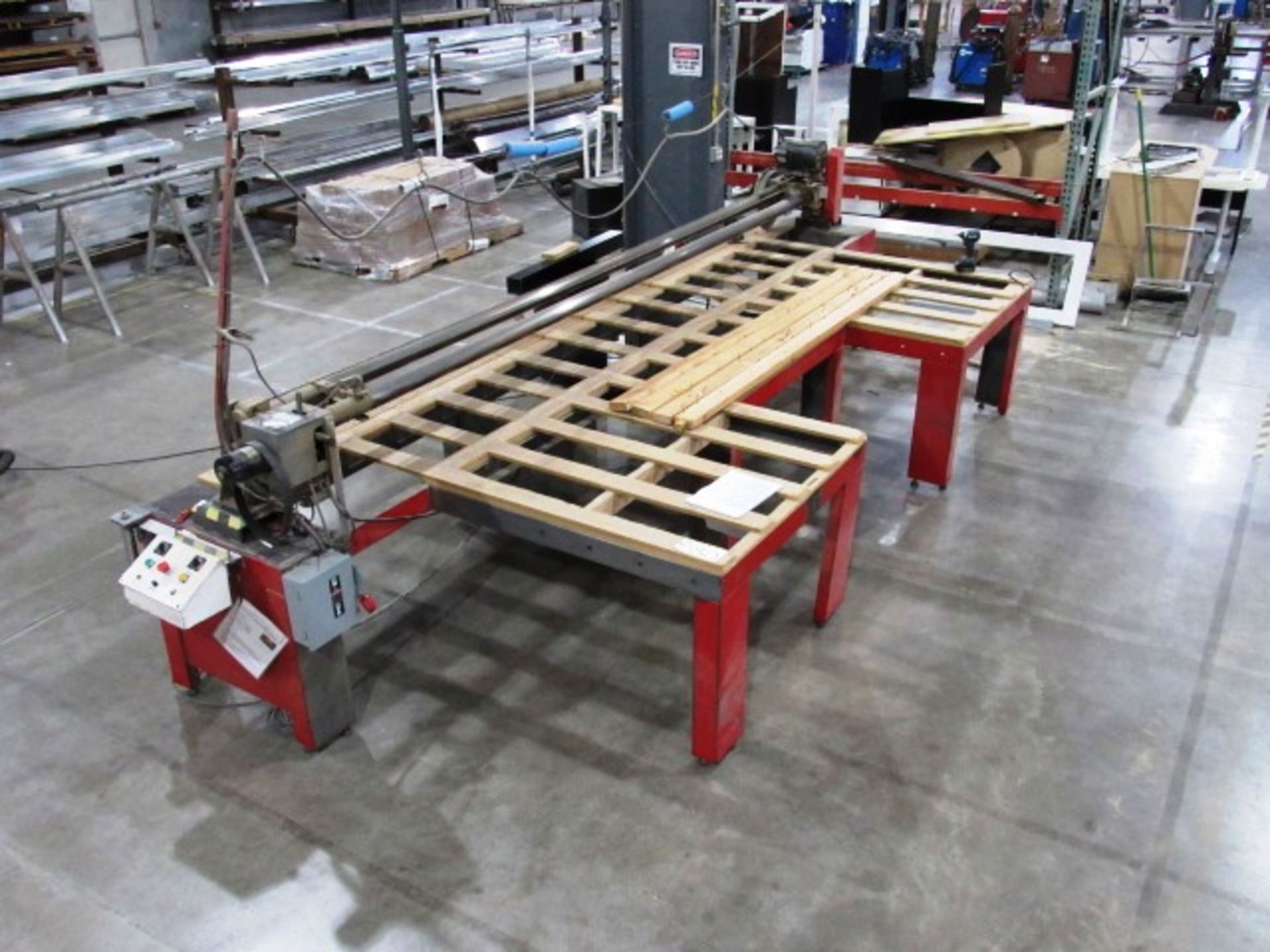 Hendrick Model P.E.T.S Automatic Radial Arm Panel Saw