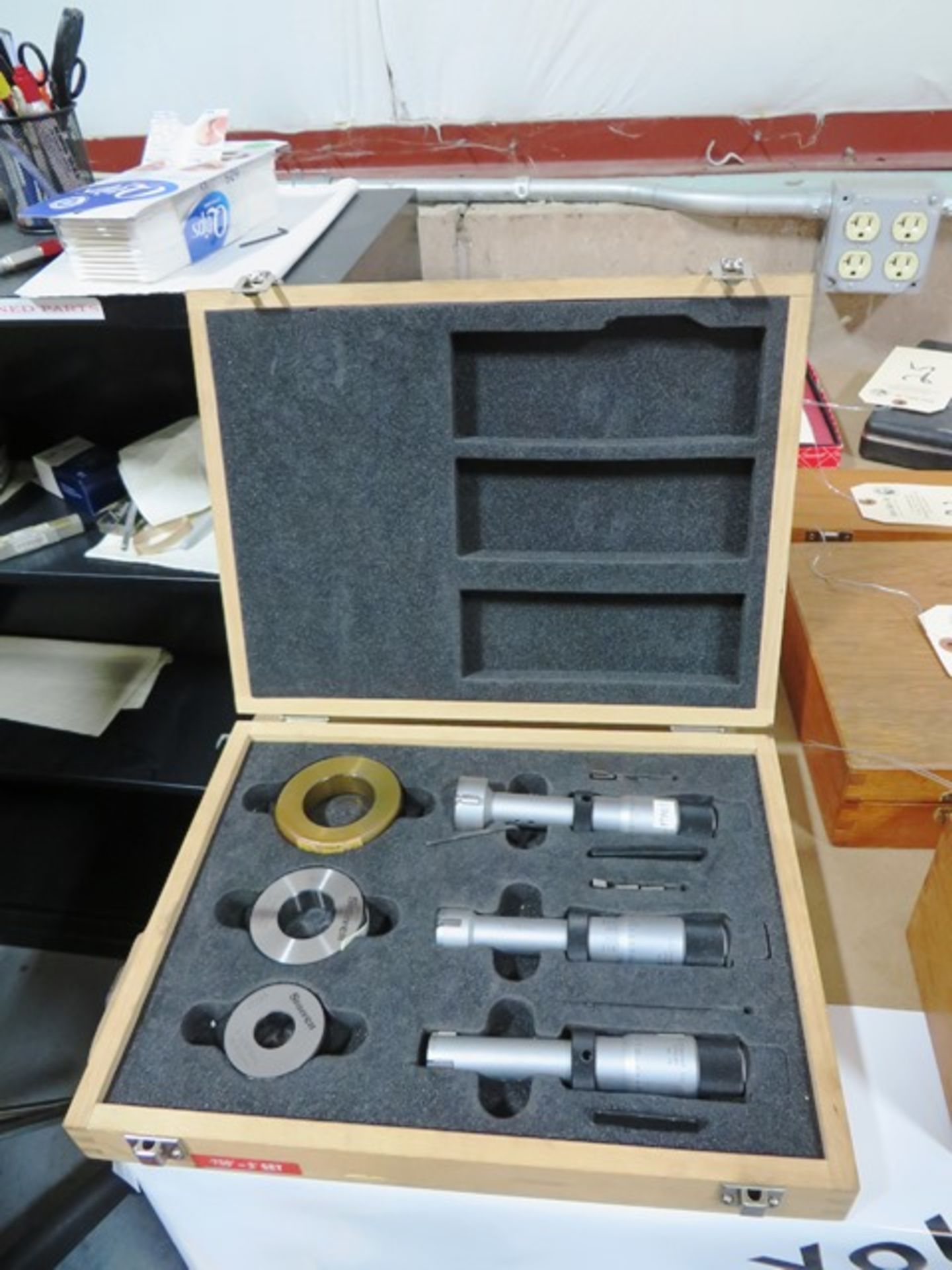 Starrett S78EZ Tri Micrometer Set .750'' - 2'' Range