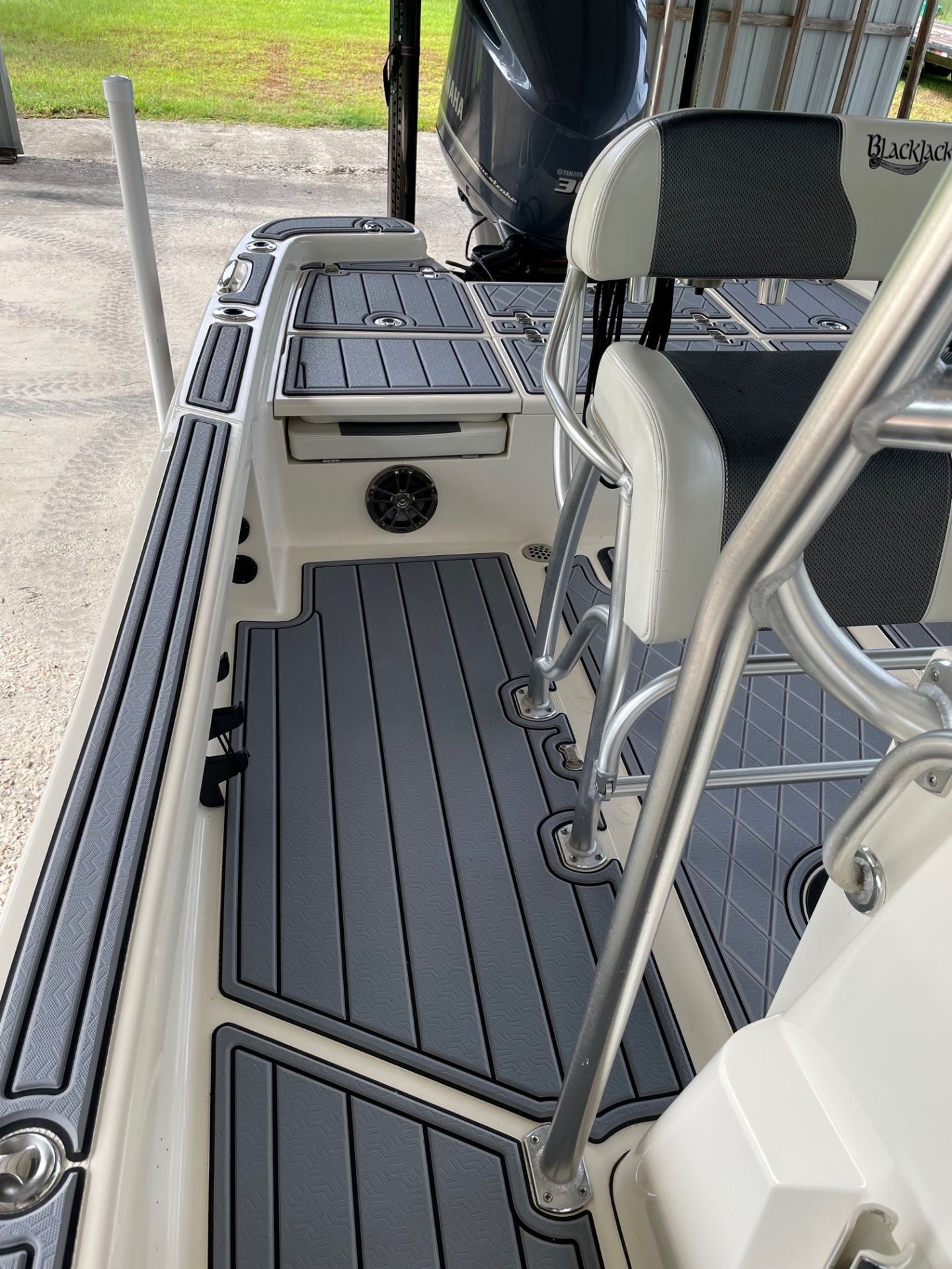 2016 Blackjack Center Console Boat - Bild 11 aus 12