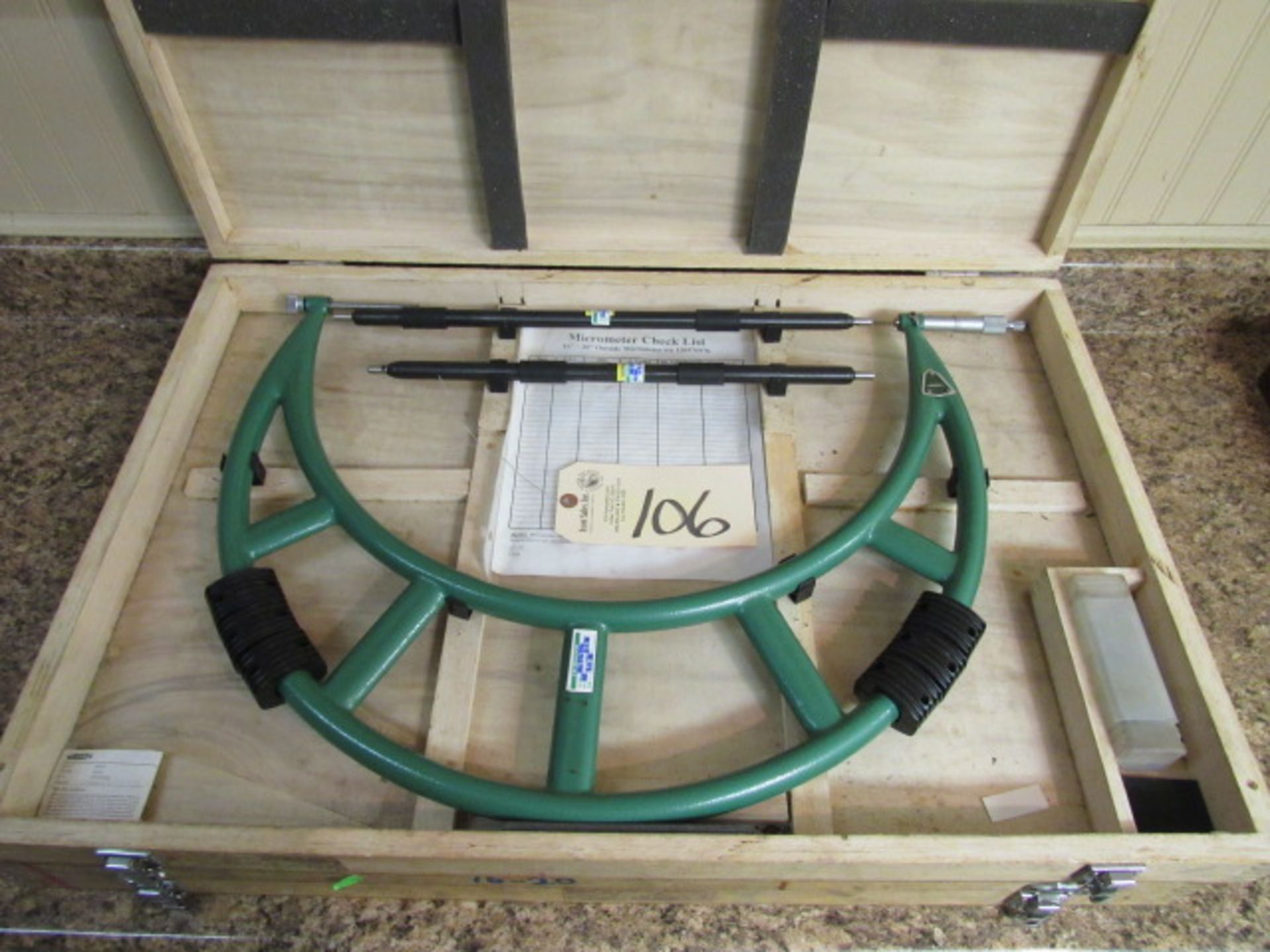 Insize 16'' - 20'' Micrometer